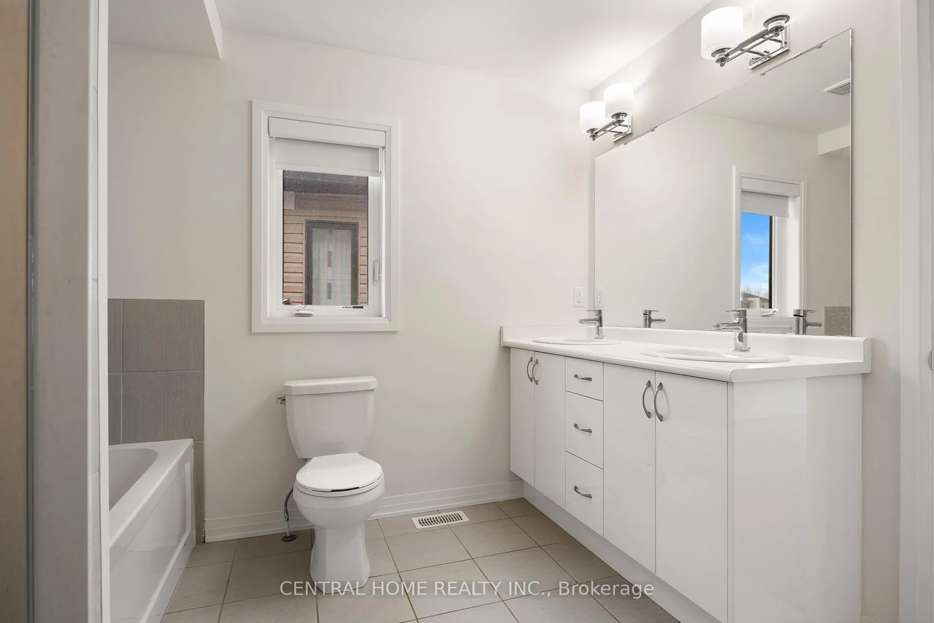 Photo 33 of 3773 Sunbank Crescent, Severn, West Shore — HOMEH