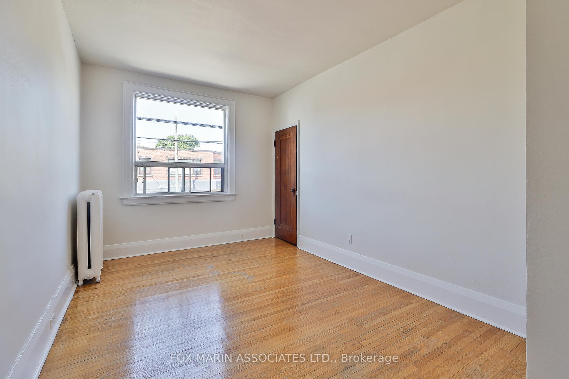 Photo 20 of 1215 Woodbine Avenue, Toronto, Woodbine-Lumsden — HOMEH