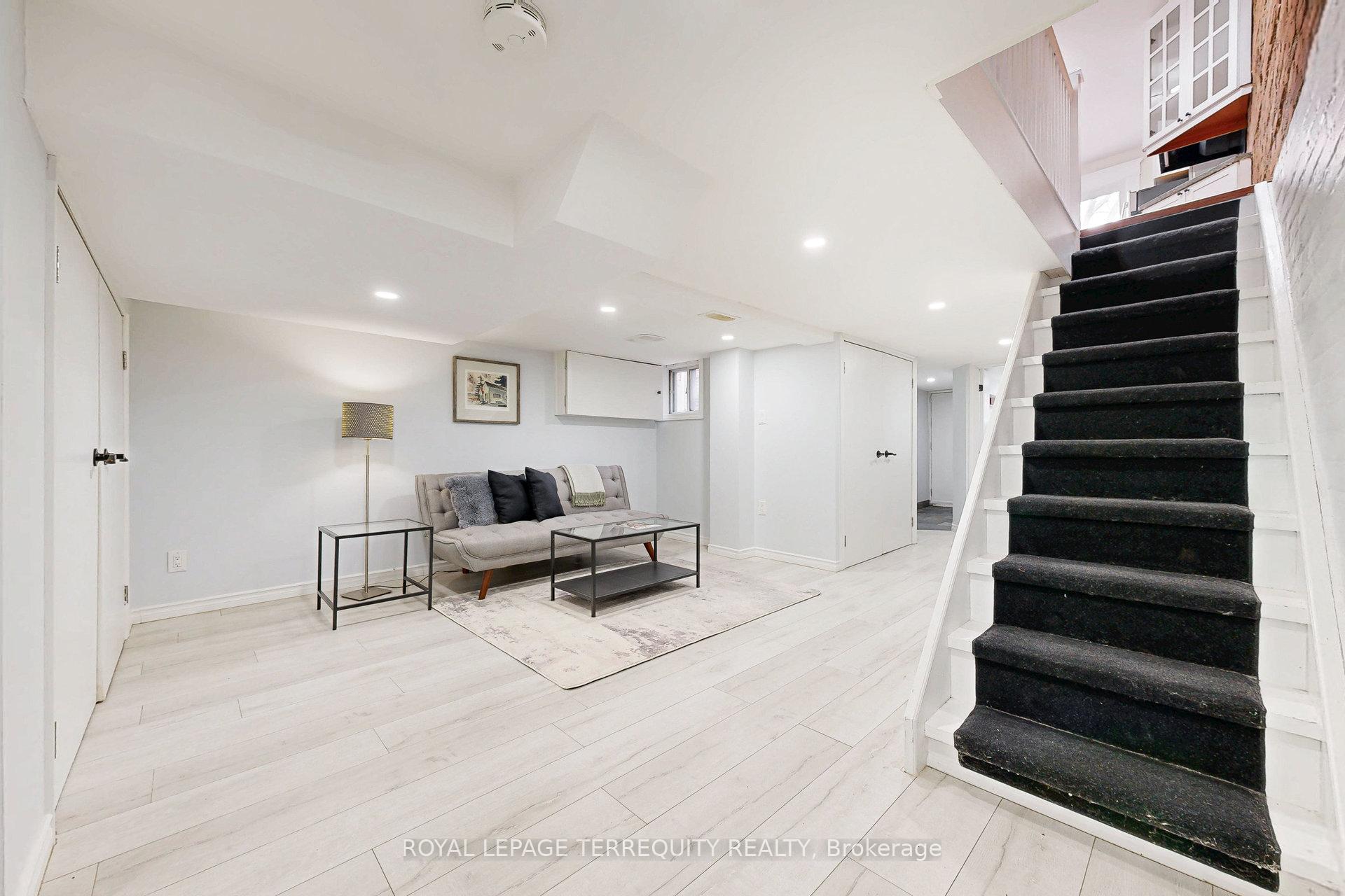 Photo 26 of 40 Strathcona Avenue, Toronto, North Riverdale — HOMEH