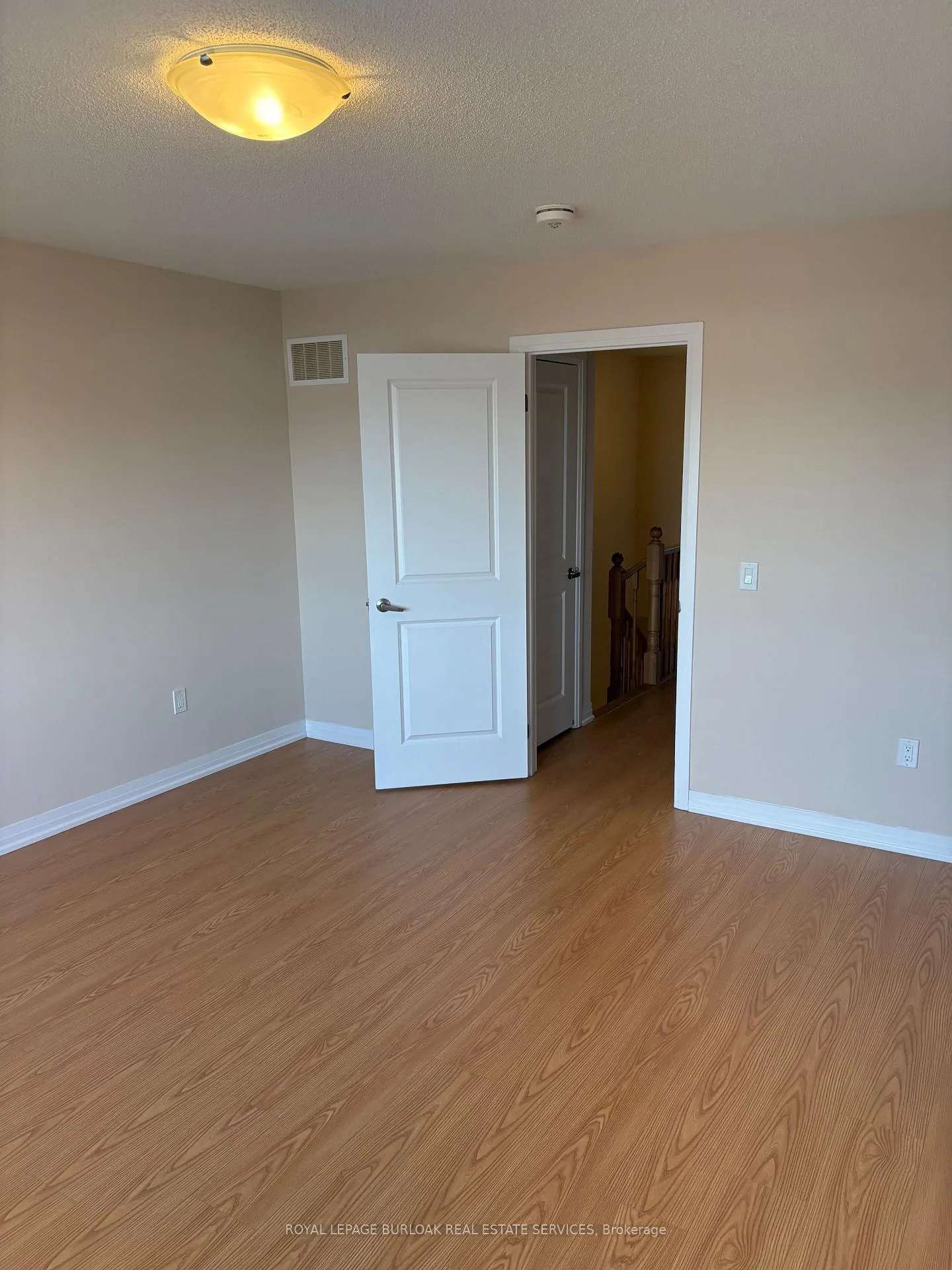Photo 16 of 70 Freedom Crescent, Hamilton, Airport Employment Area — HOMEH