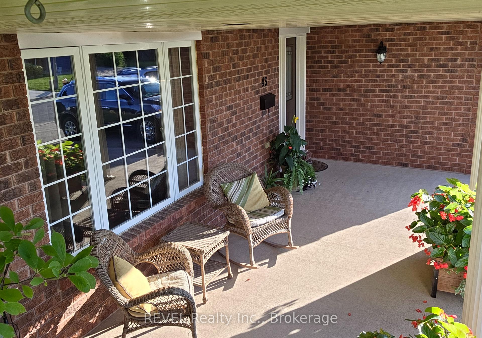 Photo 5 of 43 Flannery Lane, Thorold, Confederation Heights — HOMEH