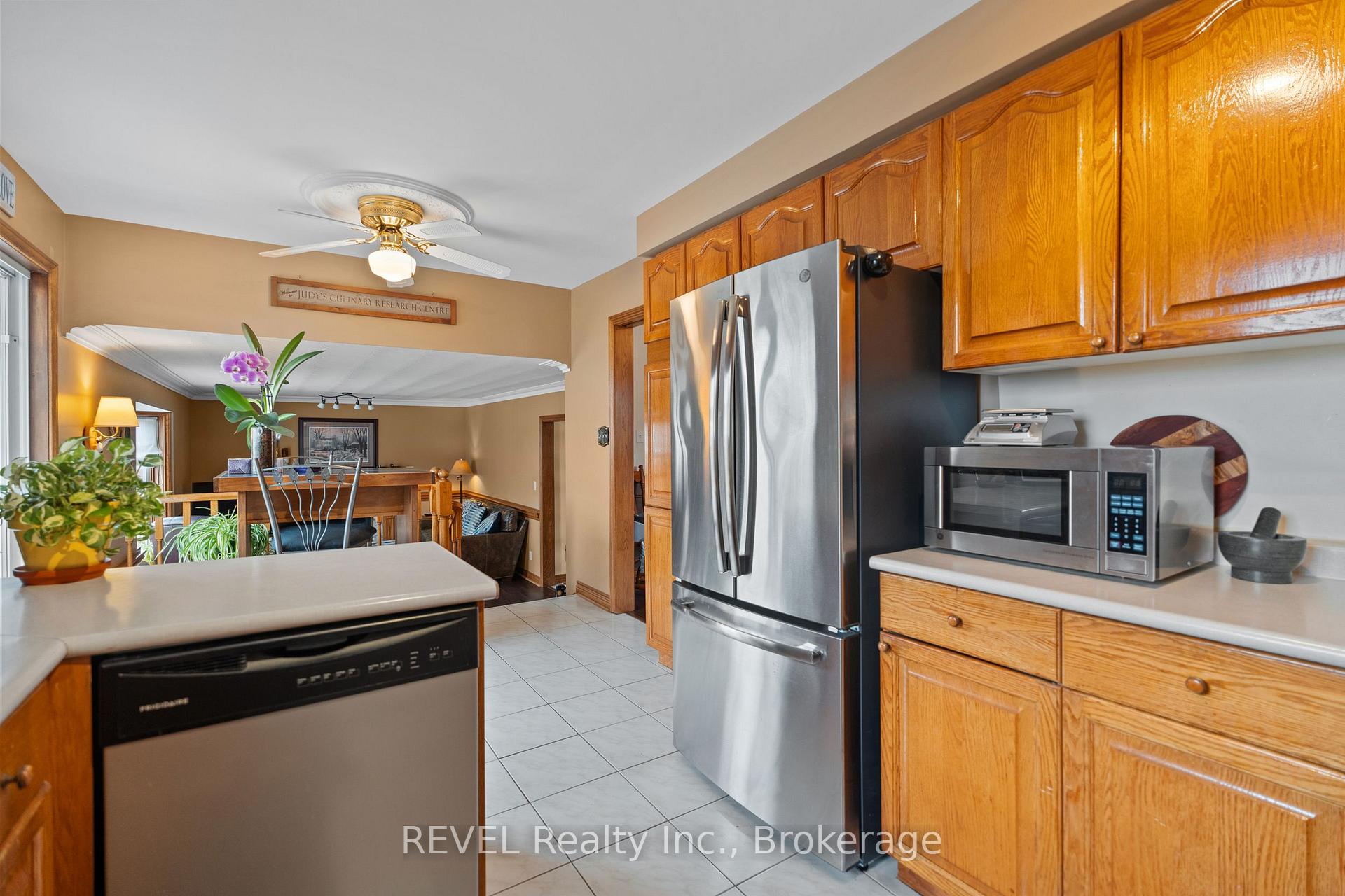 Photo 11 of 43 Flannery Lane, Thorold, Confederation Heights — HOMEH