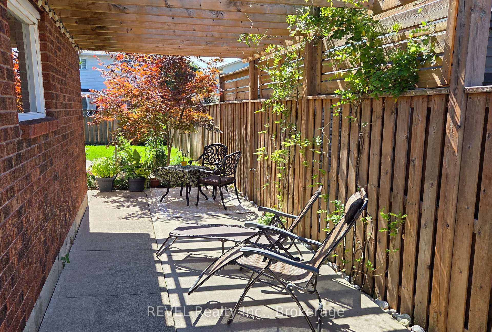 Photo 35 of 43 Flannery Lane, Thorold, Confederation Heights — HOMEH