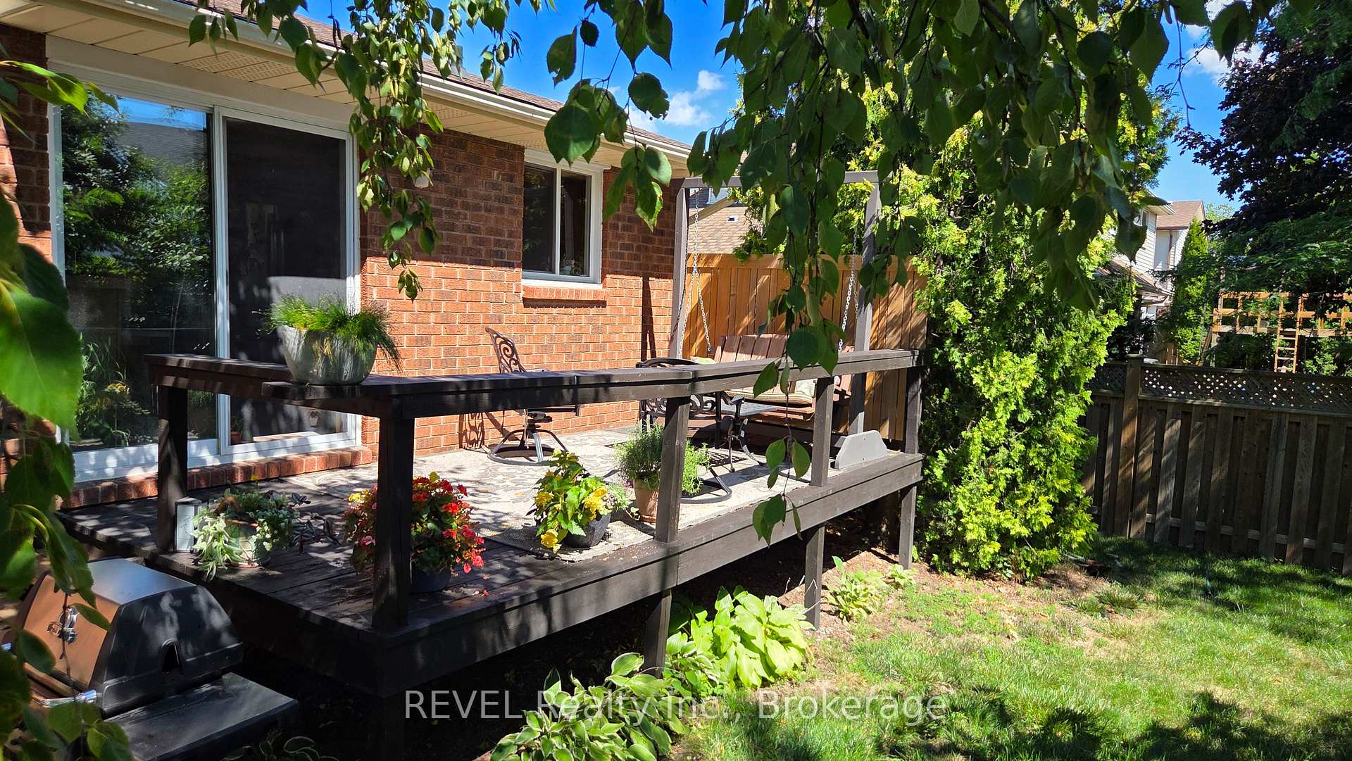 Photo 36 of 43 Flannery Lane, Thorold, Confederation Heights — HOMEH