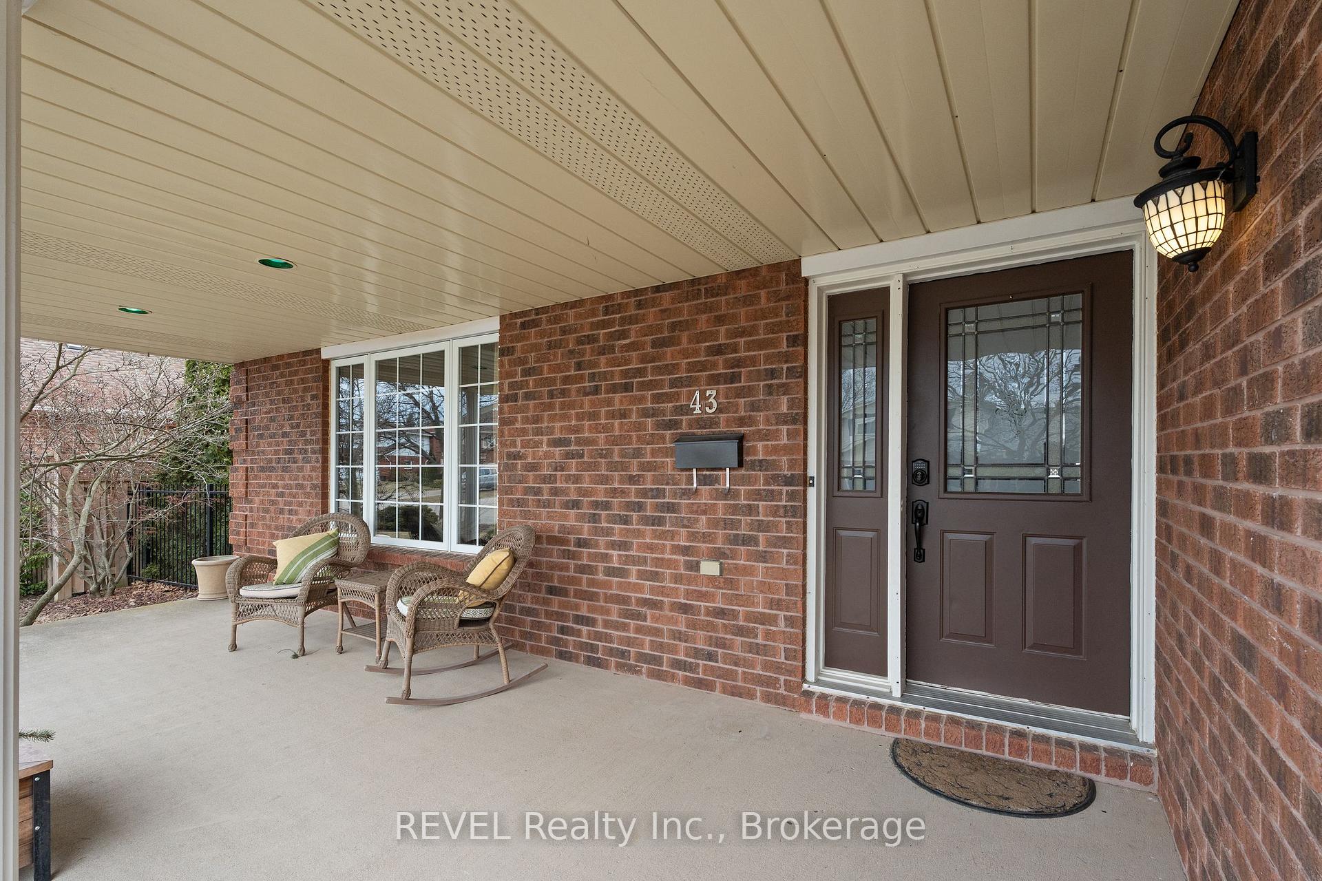 Photo 44 of 43 Flannery Lane, Thorold, Confederation Heights — HOMEH