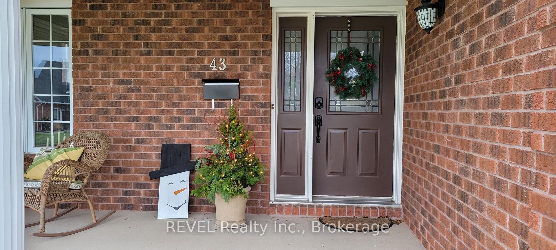 Photo 45 of 43 Flannery Lane, Thorold, Confederation Heights — HOMEH