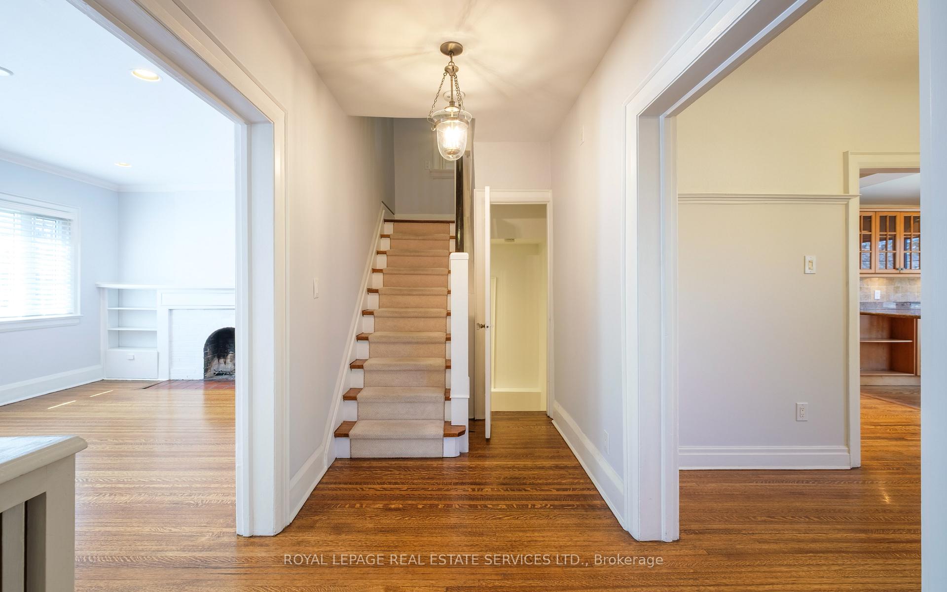 Photo 3 of 94 Chudleigh Avenue, Toronto, Lawrence Park South — HOMEH