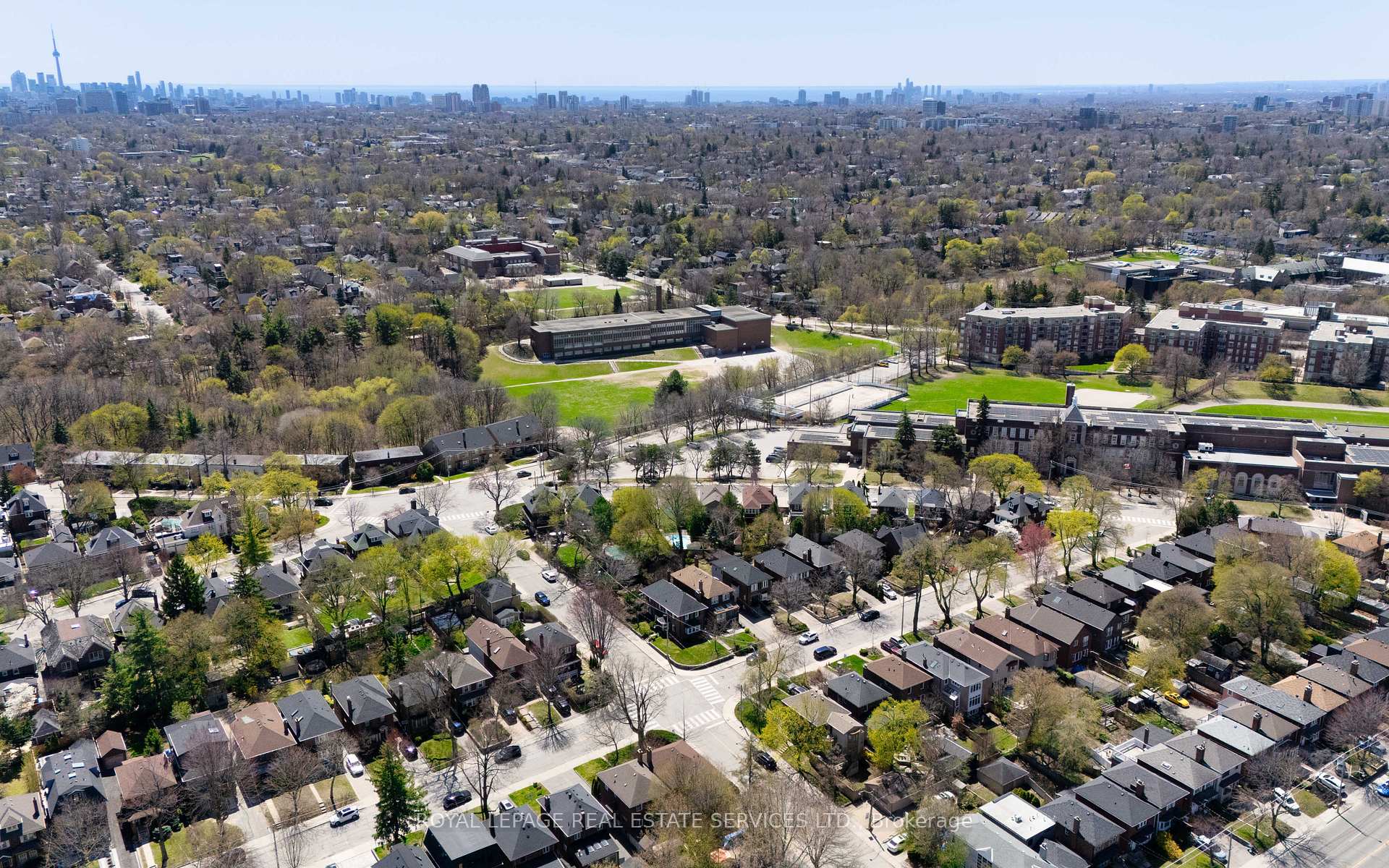 Photo 43 of 94 Chudleigh Avenue, Toronto, Lawrence Park South — HOMEH