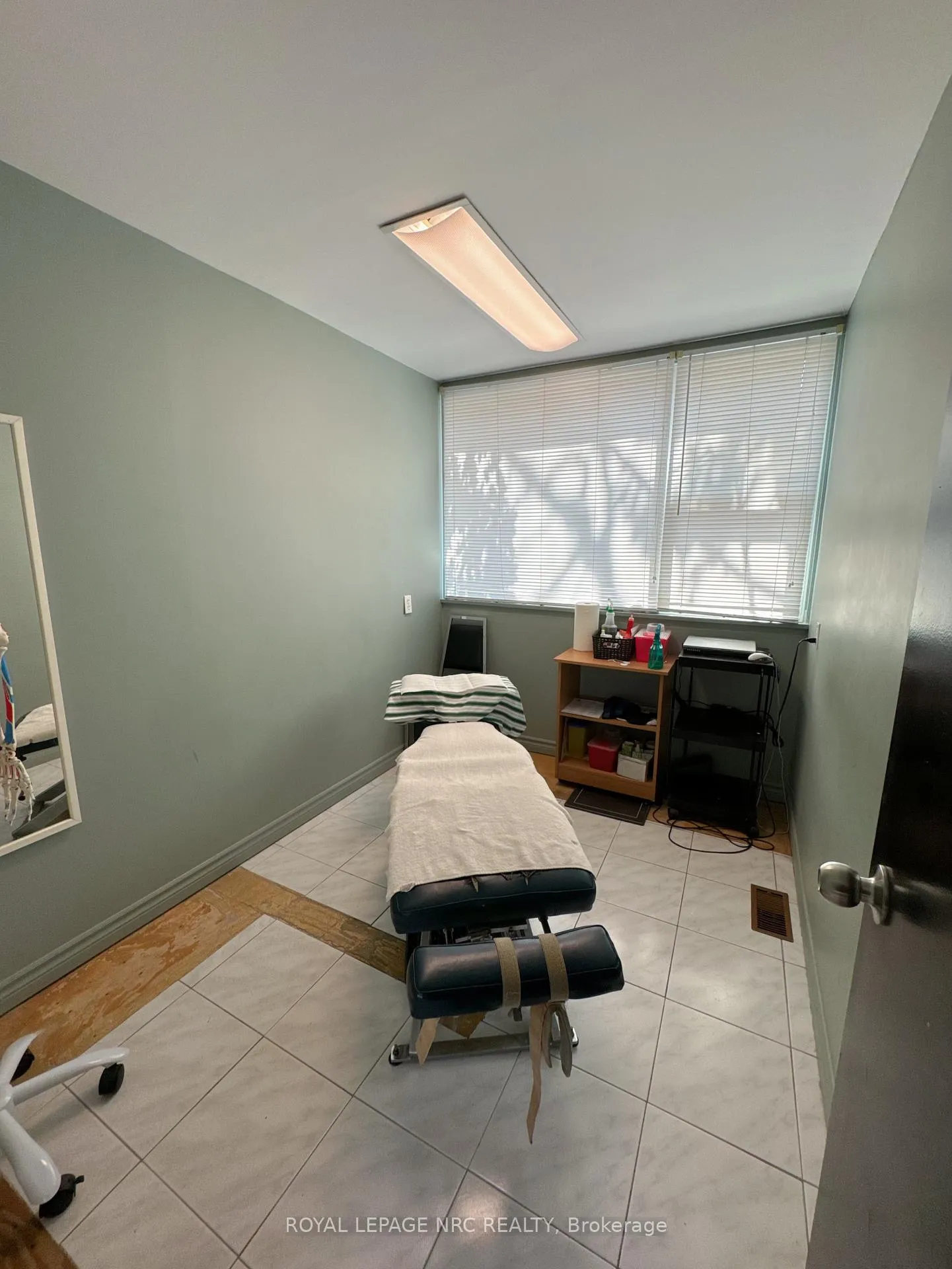Photo 10 of 4207/4213 Drummond Road, Niagara Falls, Morrison — HOMEH