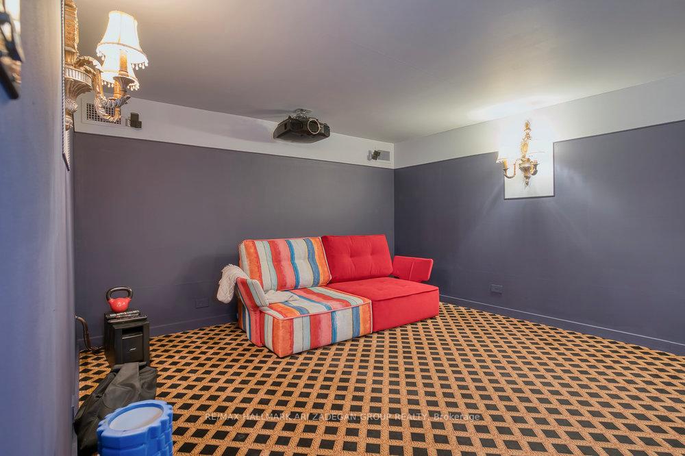 Photo 10 of 76 Don Valley Drive, Toronto, Broadview North — HOMEH