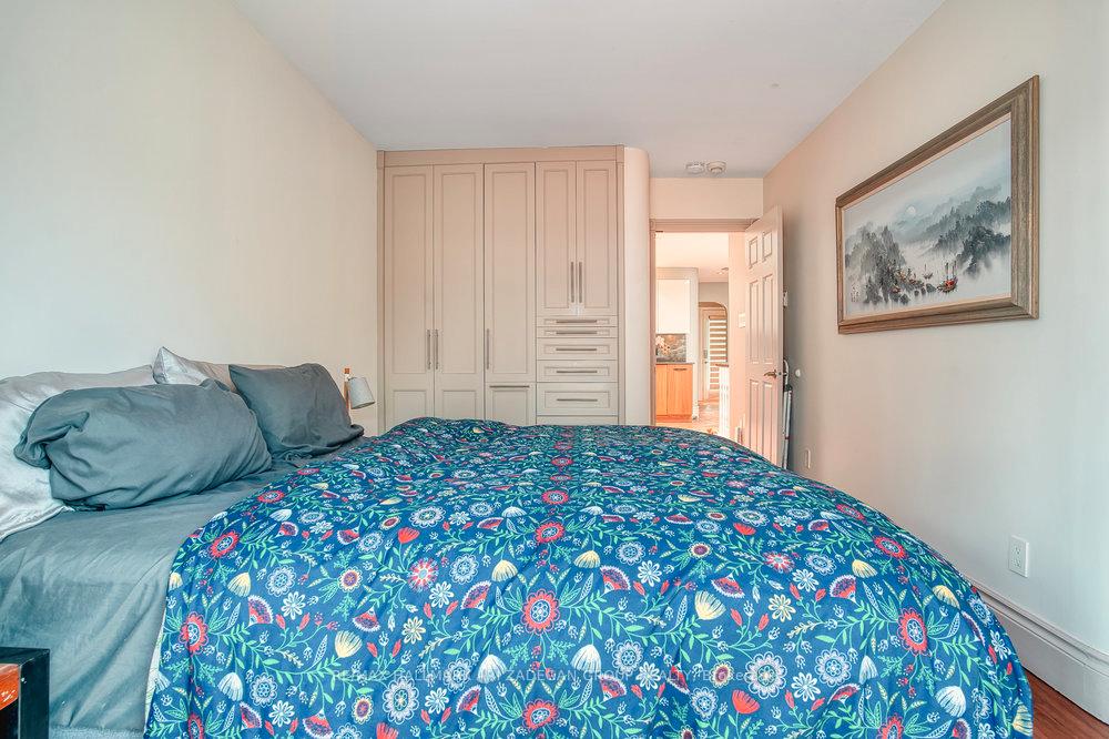Photo 23 of 76 Don Valley Drive, Toronto, Broadview North — HOMEH