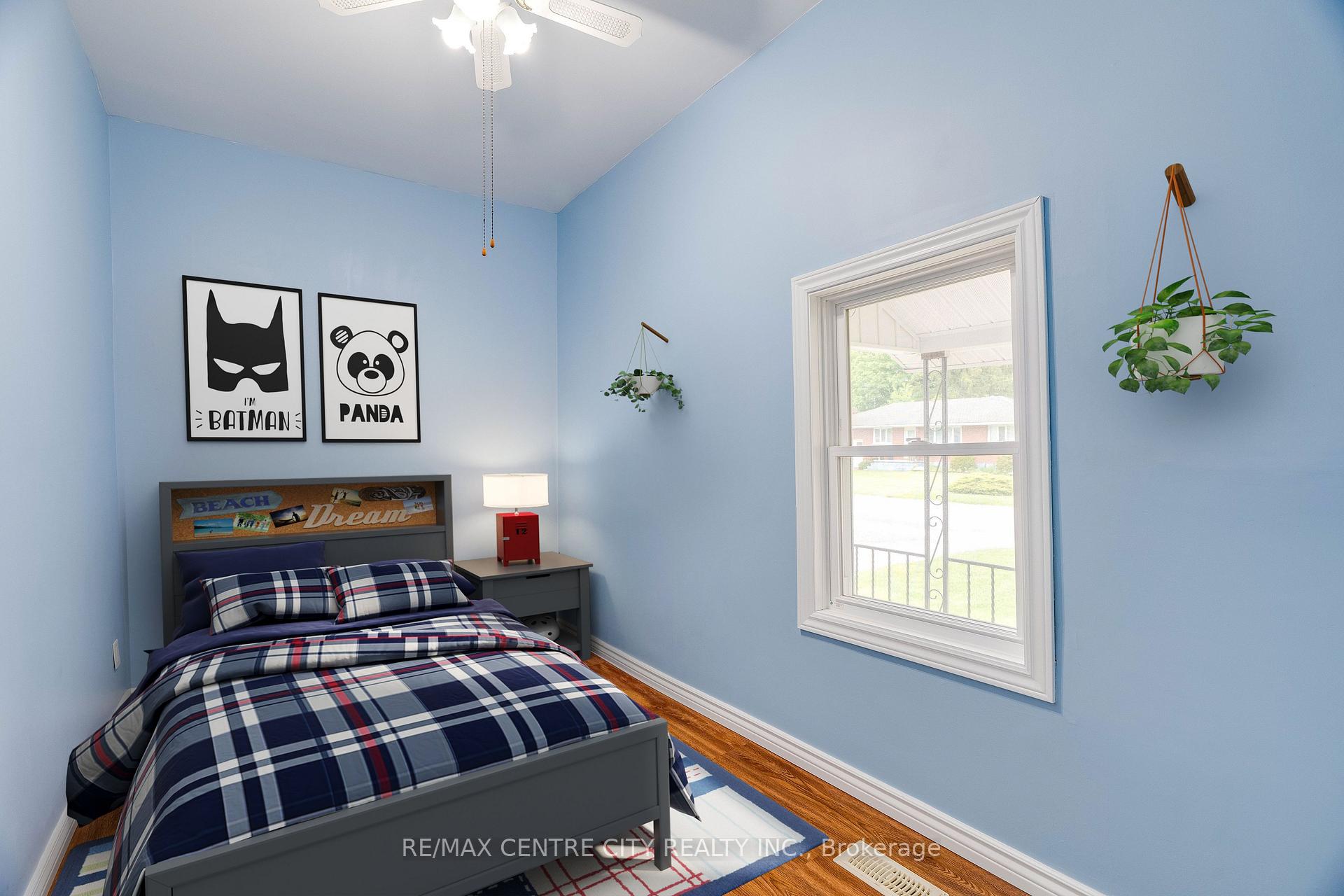 Photo 6 of 70 Scott Street W, Strathroy-Caradoc, SW — HOMEH