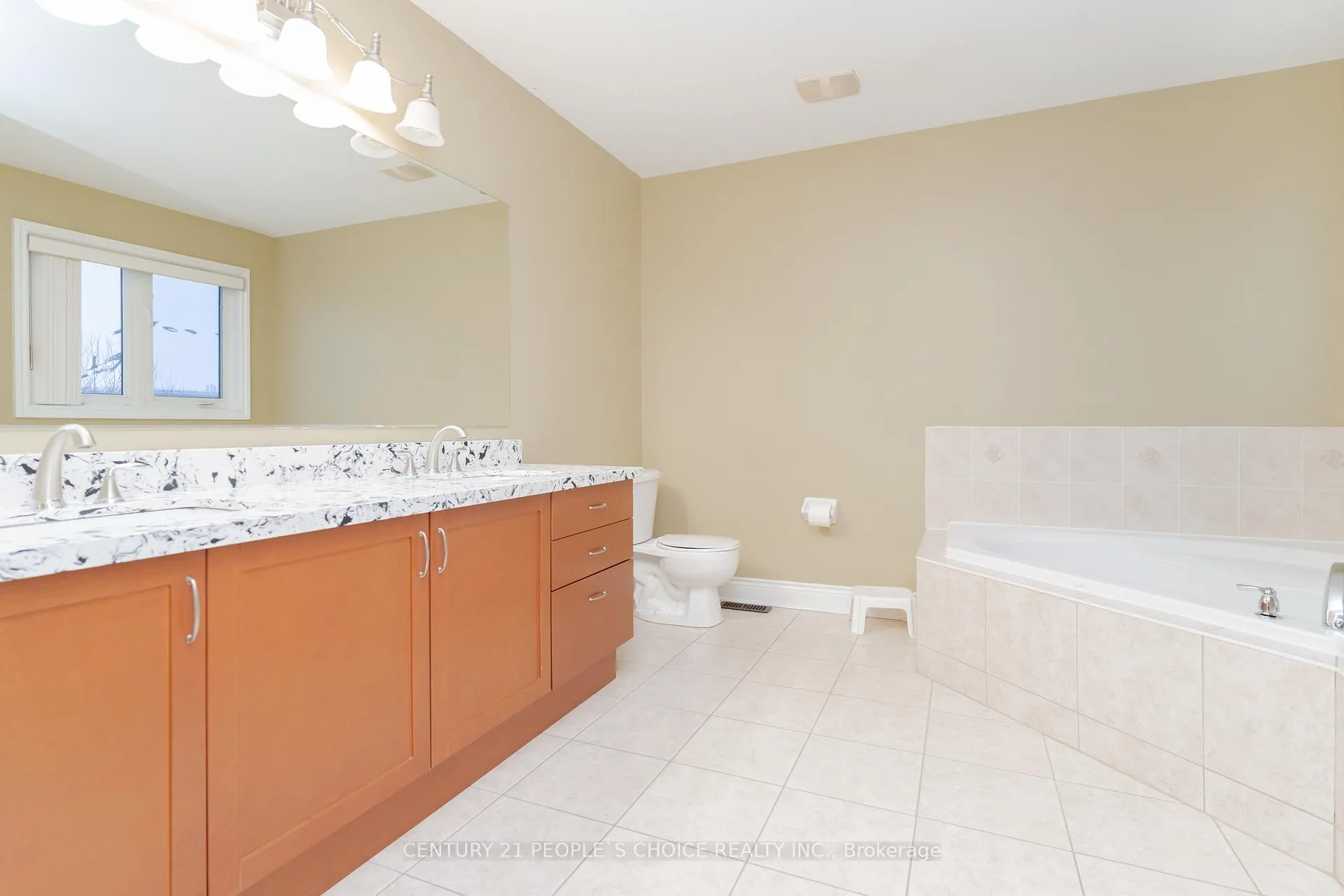 Photo 36 of 39 Huntspoint Drive, Brampton, Bram East — HOMEH