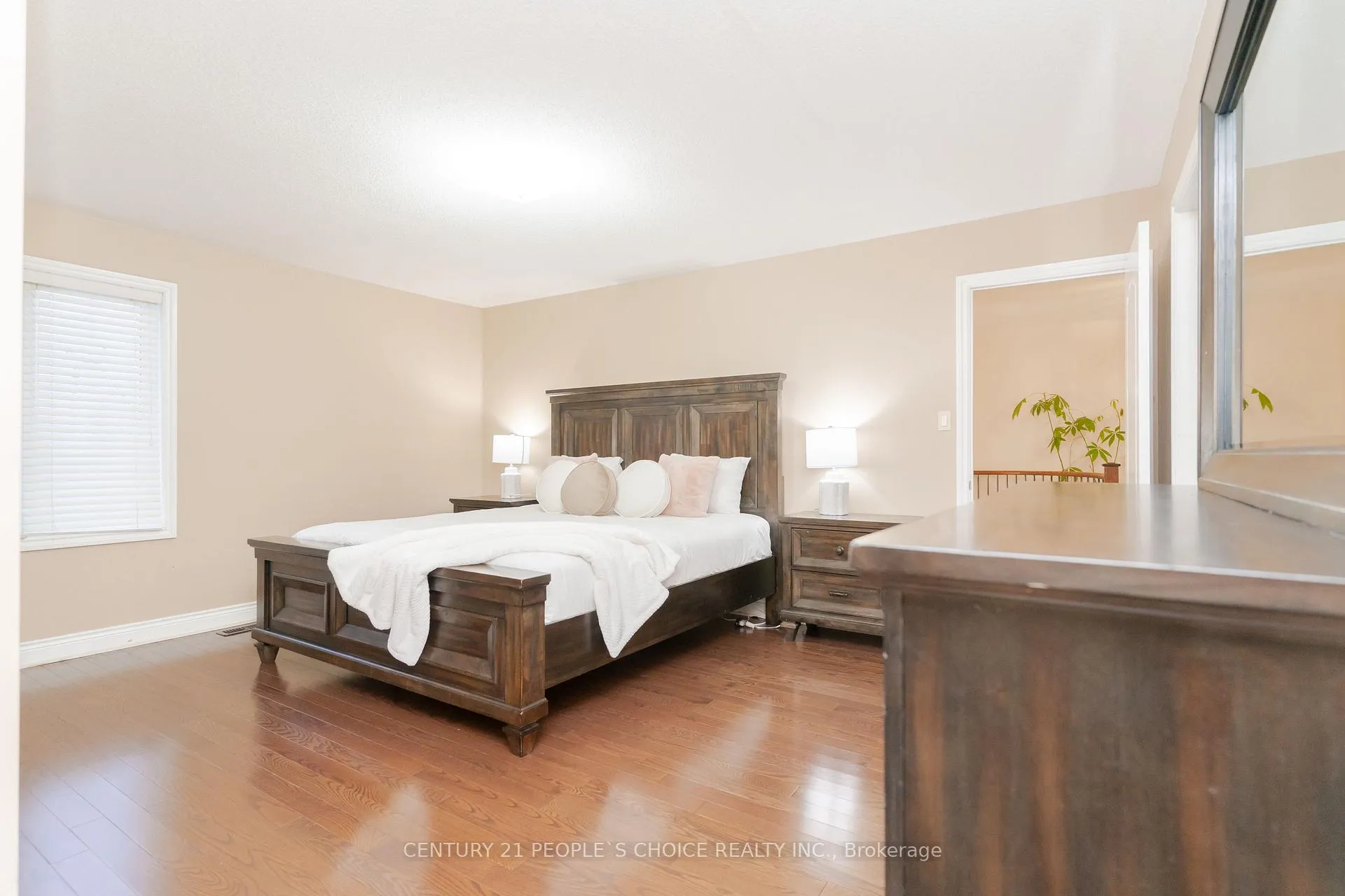 Photo 39 of 39 Huntspoint Drive, Brampton, Bram East — HOMEH
