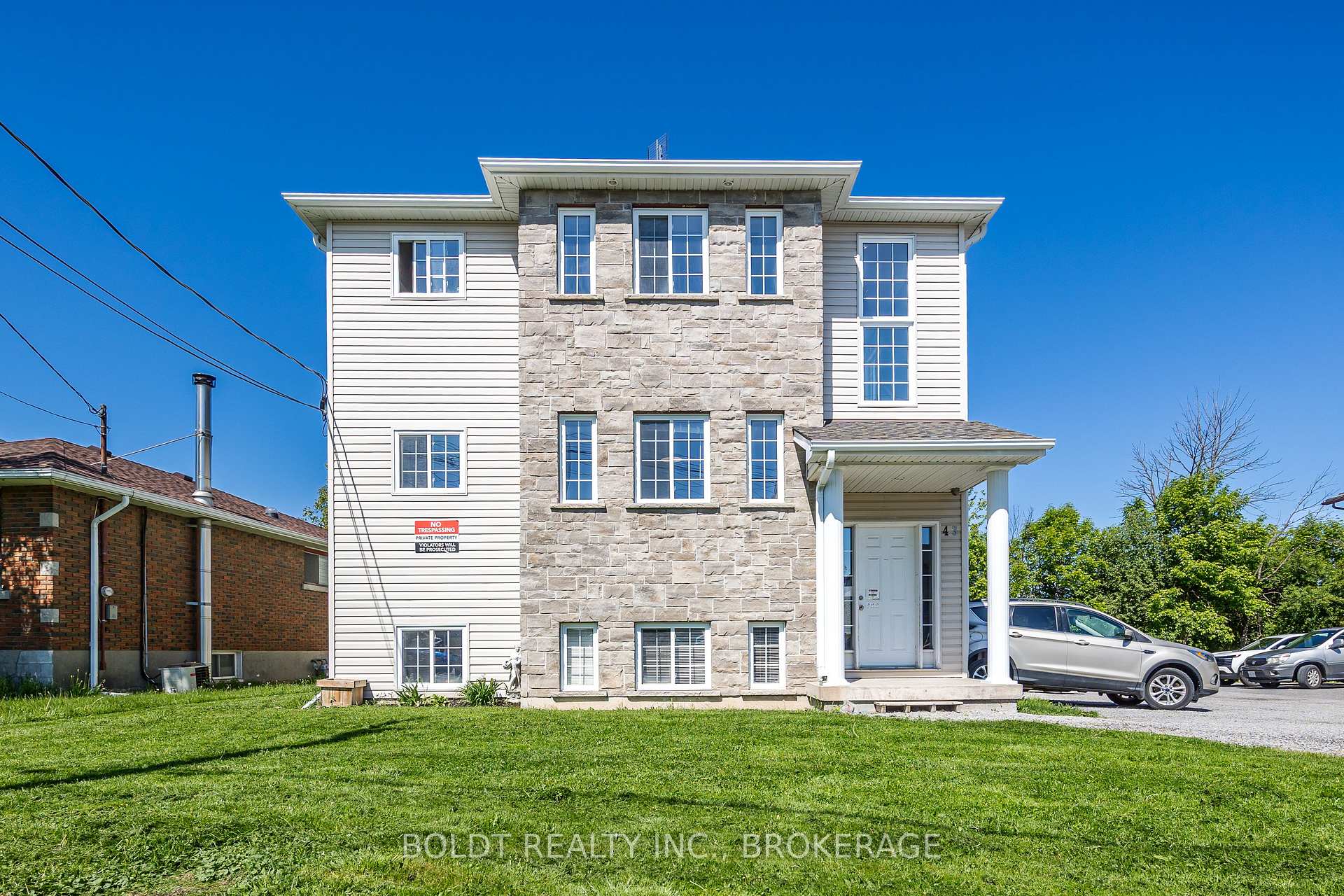 Photo 1 of 43 Cleveland Street, Thorold, Thorold Downtown — HOMEH
