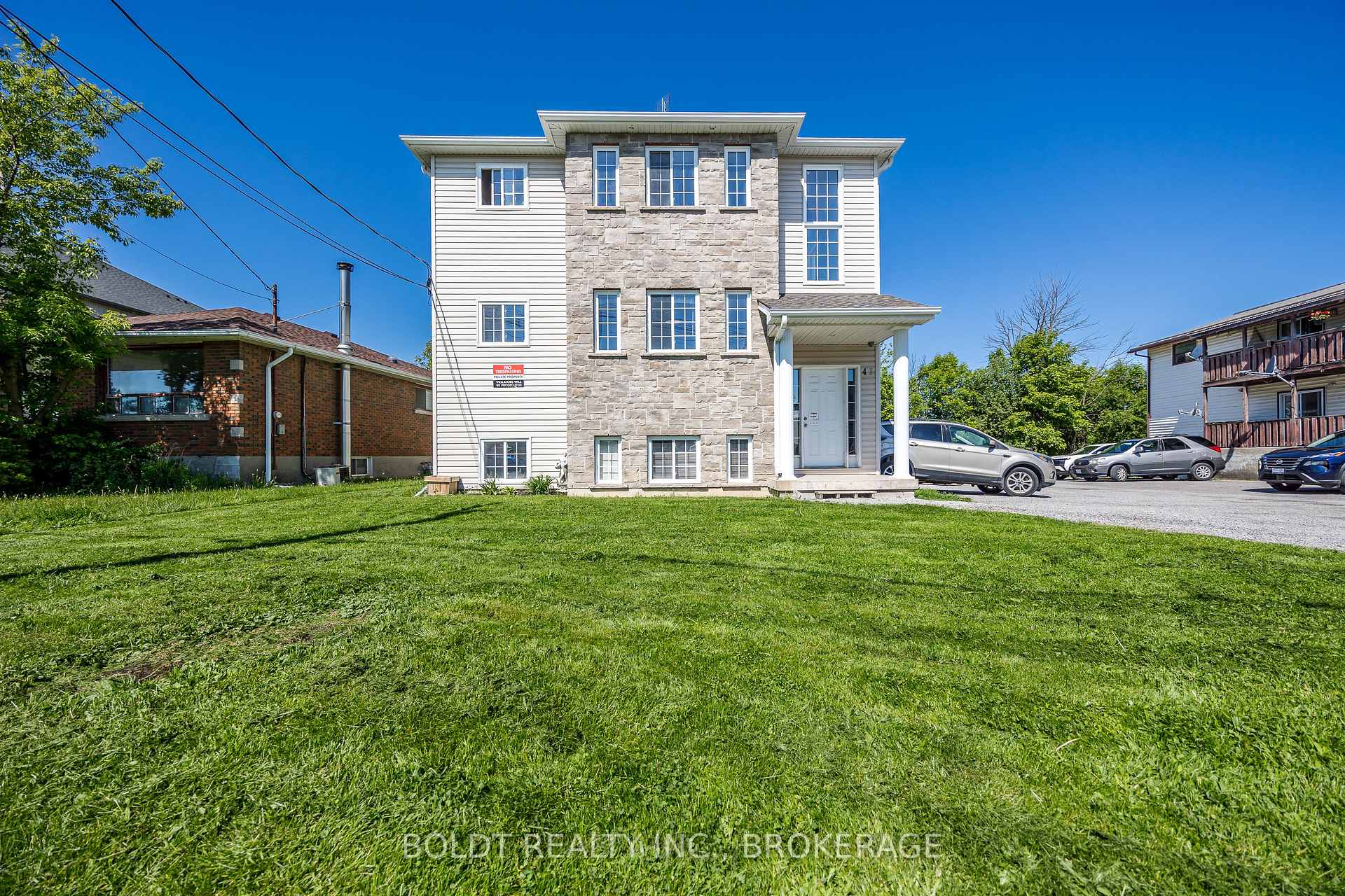 Photo 4 of 43 Cleveland Street, Thorold, Thorold Downtown — HOMEH