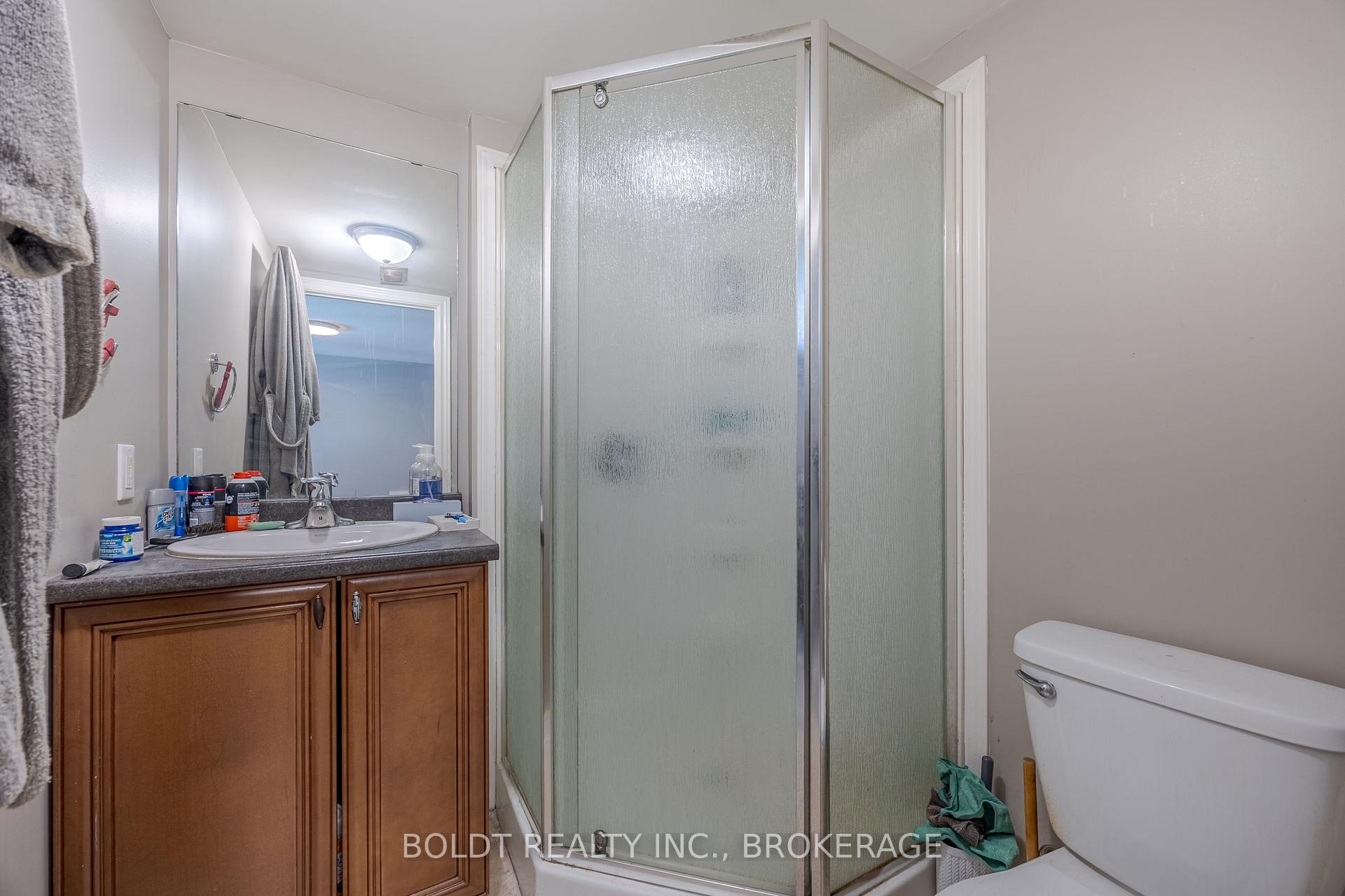 Photo 12 of 43 Cleveland Street, Thorold, Thorold Downtown — HOMEH