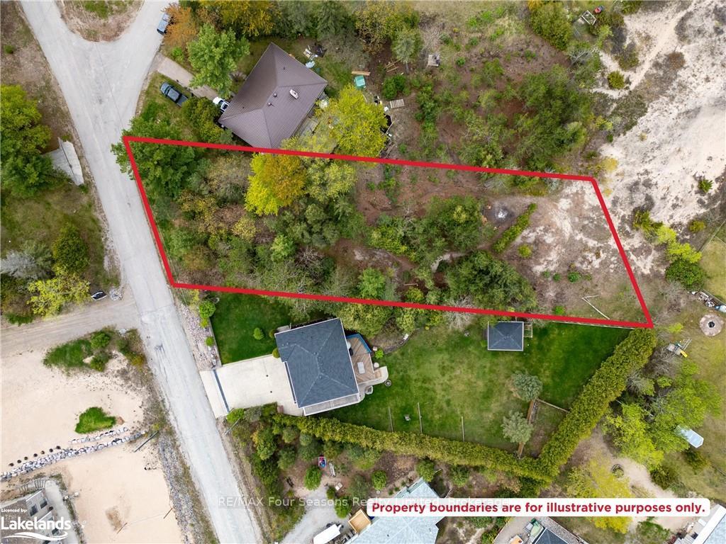 Photo 4 of 10 Lorrie Crescent, Tiny, Rural Tiny — HOMEH