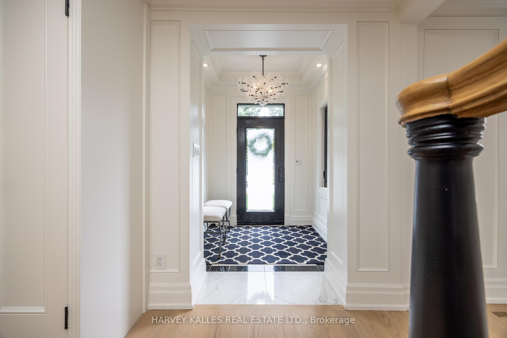Photo 3 of 84 Kimbark Boulevard, Toronto, Bedford Park-Nortown — HOMEH
