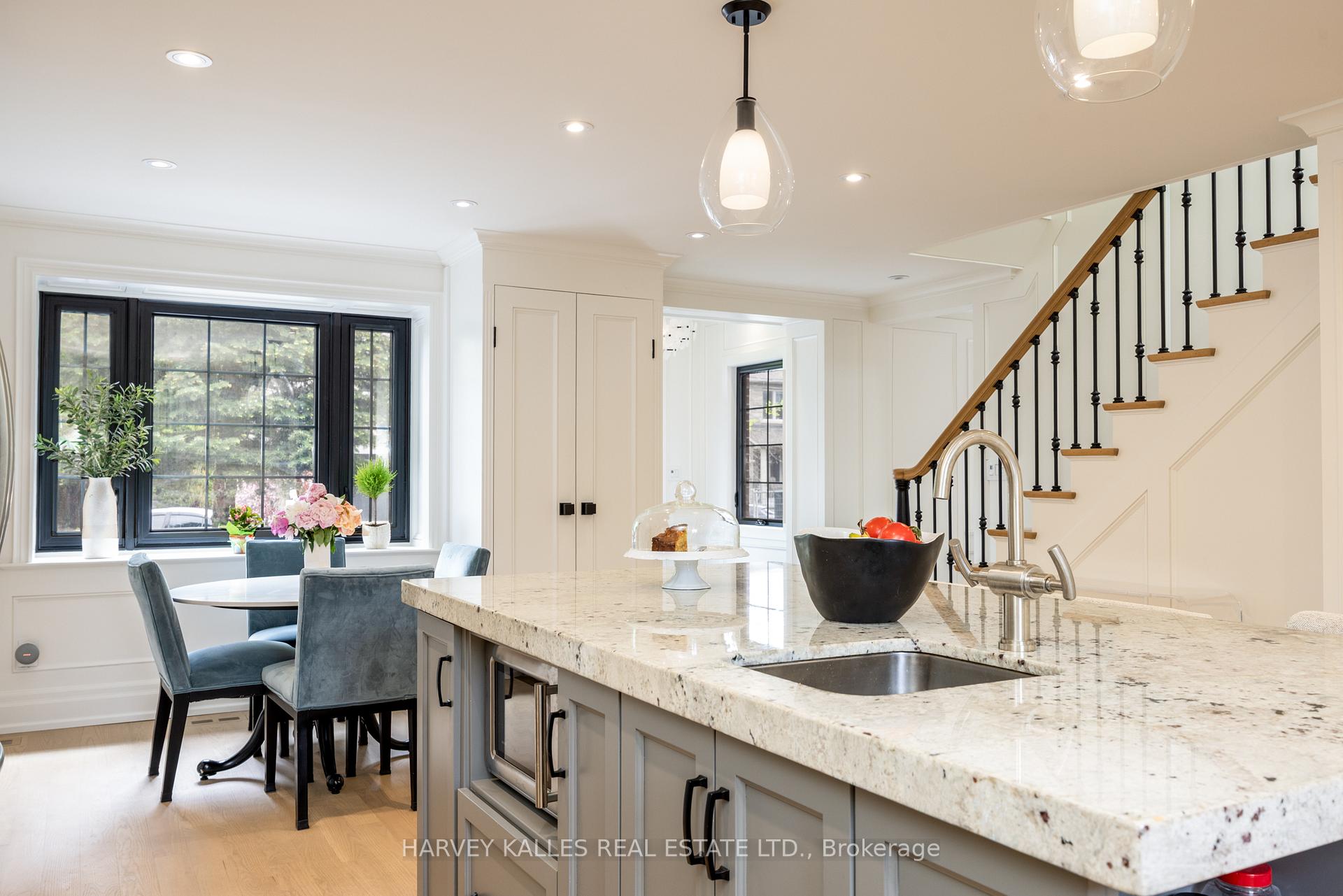 Photo 14 of 84 Kimbark Boulevard, Toronto, Bedford Park-Nortown — HOMEH