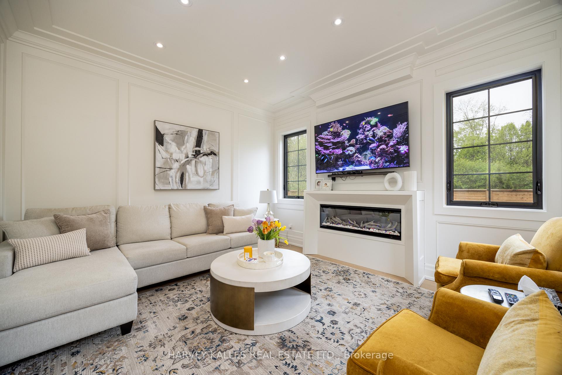 Photo 16 of 84 Kimbark Boulevard, Toronto, Bedford Park-Nortown — HOMEH