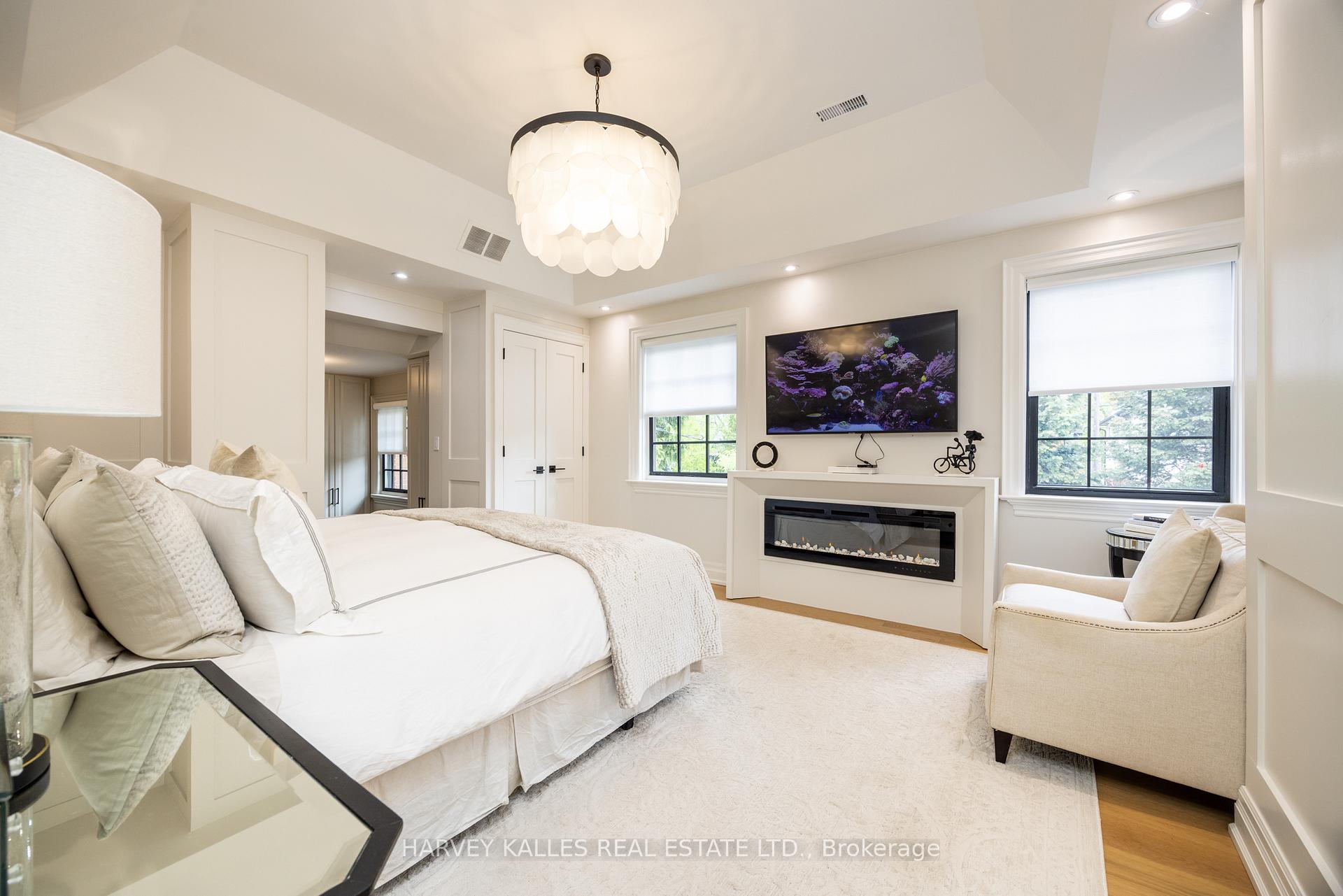 Photo 21 of 84 Kimbark Boulevard, Toronto, Bedford Park-Nortown — HOMEH