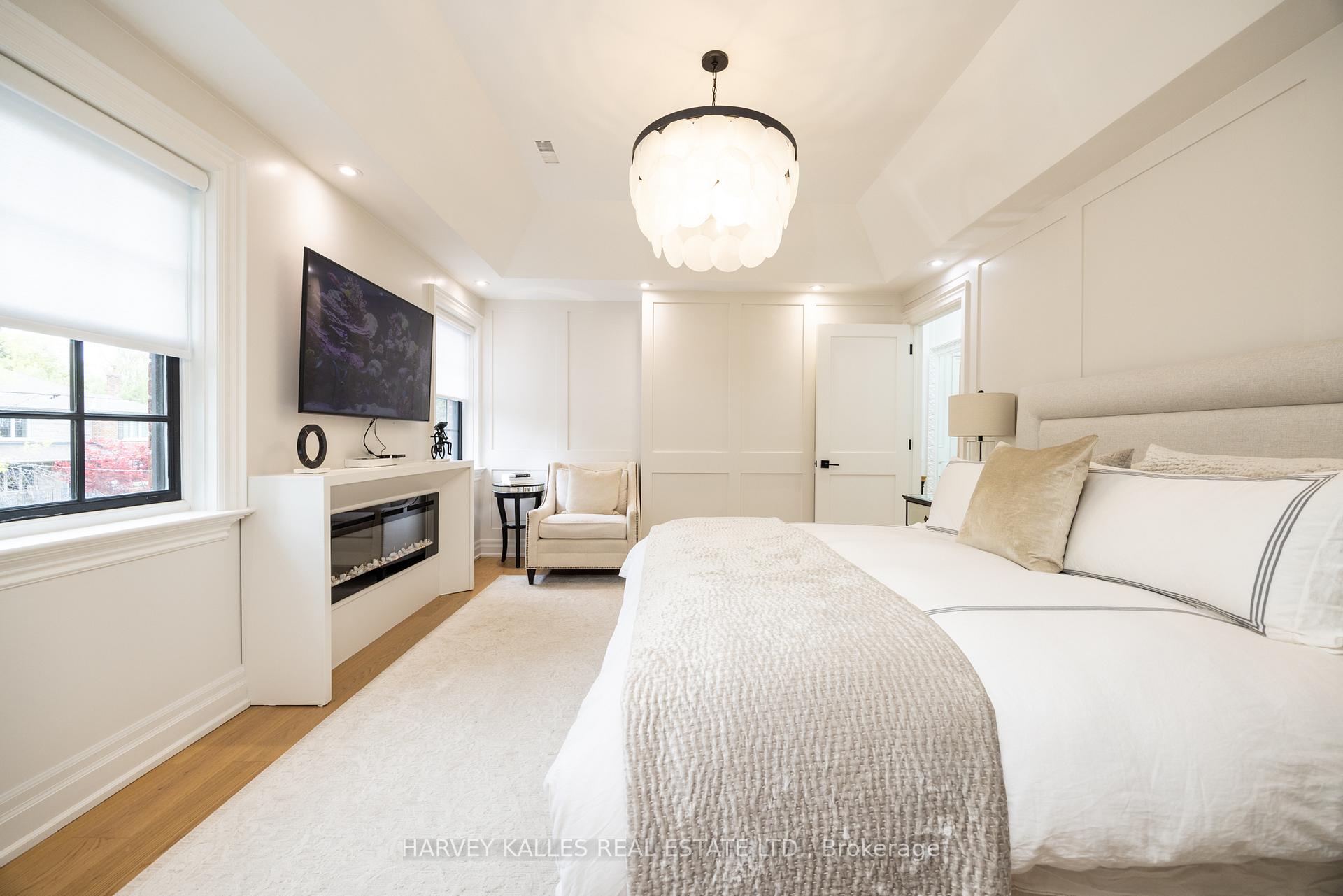 Photo 23 of 84 Kimbark Boulevard, Toronto, Bedford Park-Nortown — HOMEH