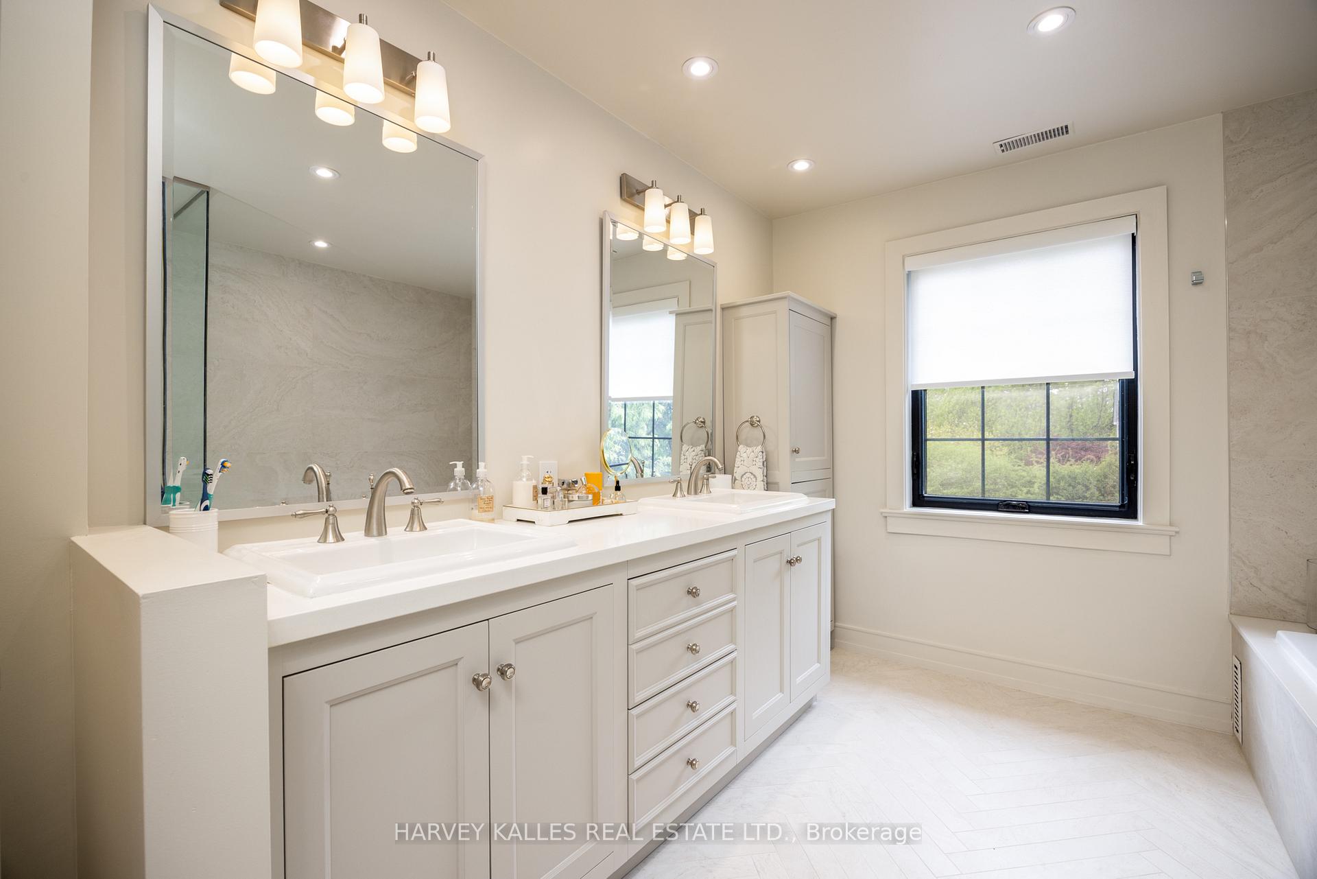 Photo 28 of 84 Kimbark Boulevard, Toronto, Bedford Park-Nortown — HOMEH