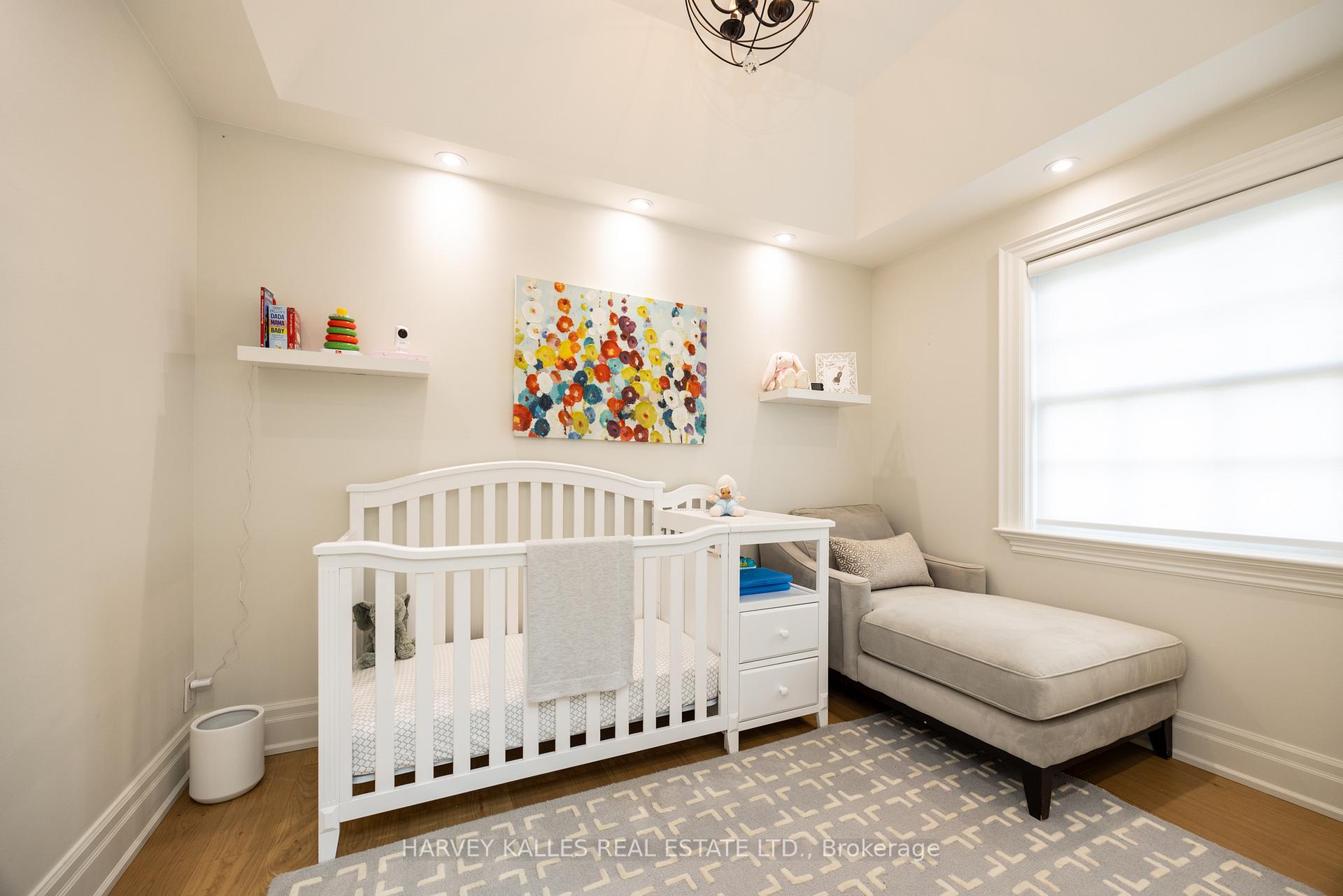 Photo 32 of 84 Kimbark Boulevard, Toronto, Bedford Park-Nortown — HOMEH
