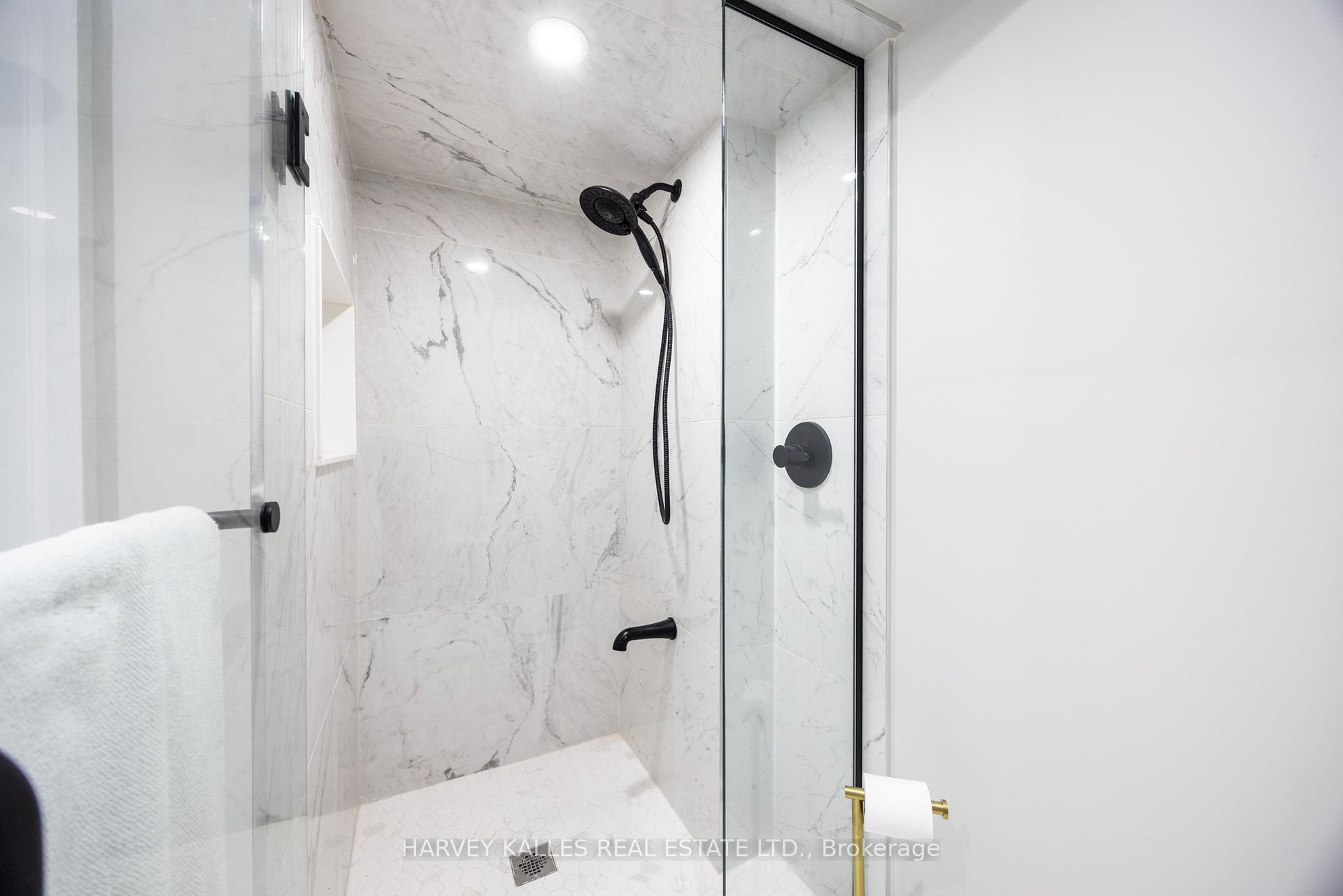 Photo 39 of 84 Kimbark Boulevard, Toronto, Bedford Park-Nortown — HOMEH
