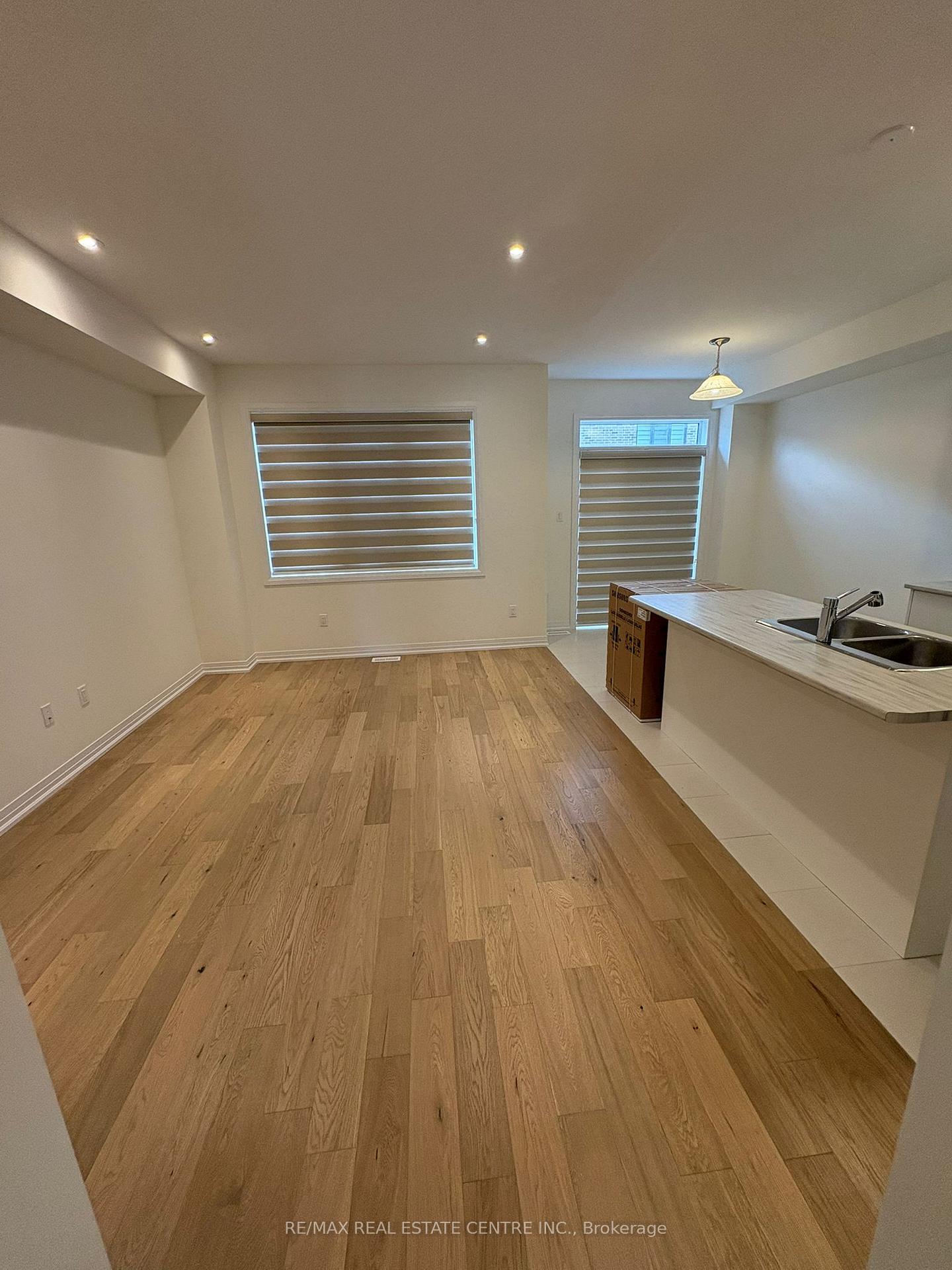 Photo 11 of 11 Brighton Lane, Thorold, Rolling Meadows — HOMEH