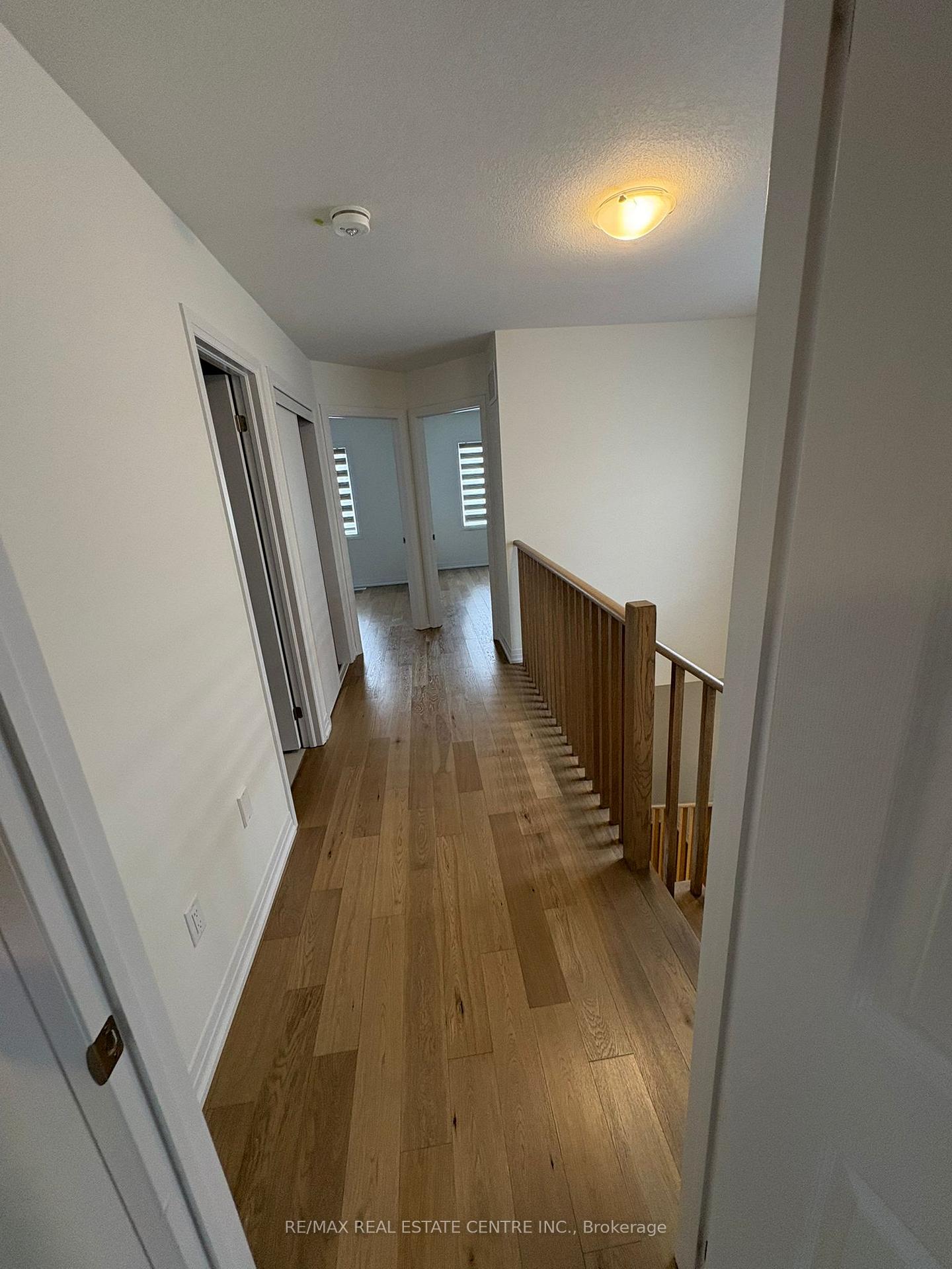Photo 12 of 11 Brighton Lane, Thorold, Rolling Meadows — HOMEH