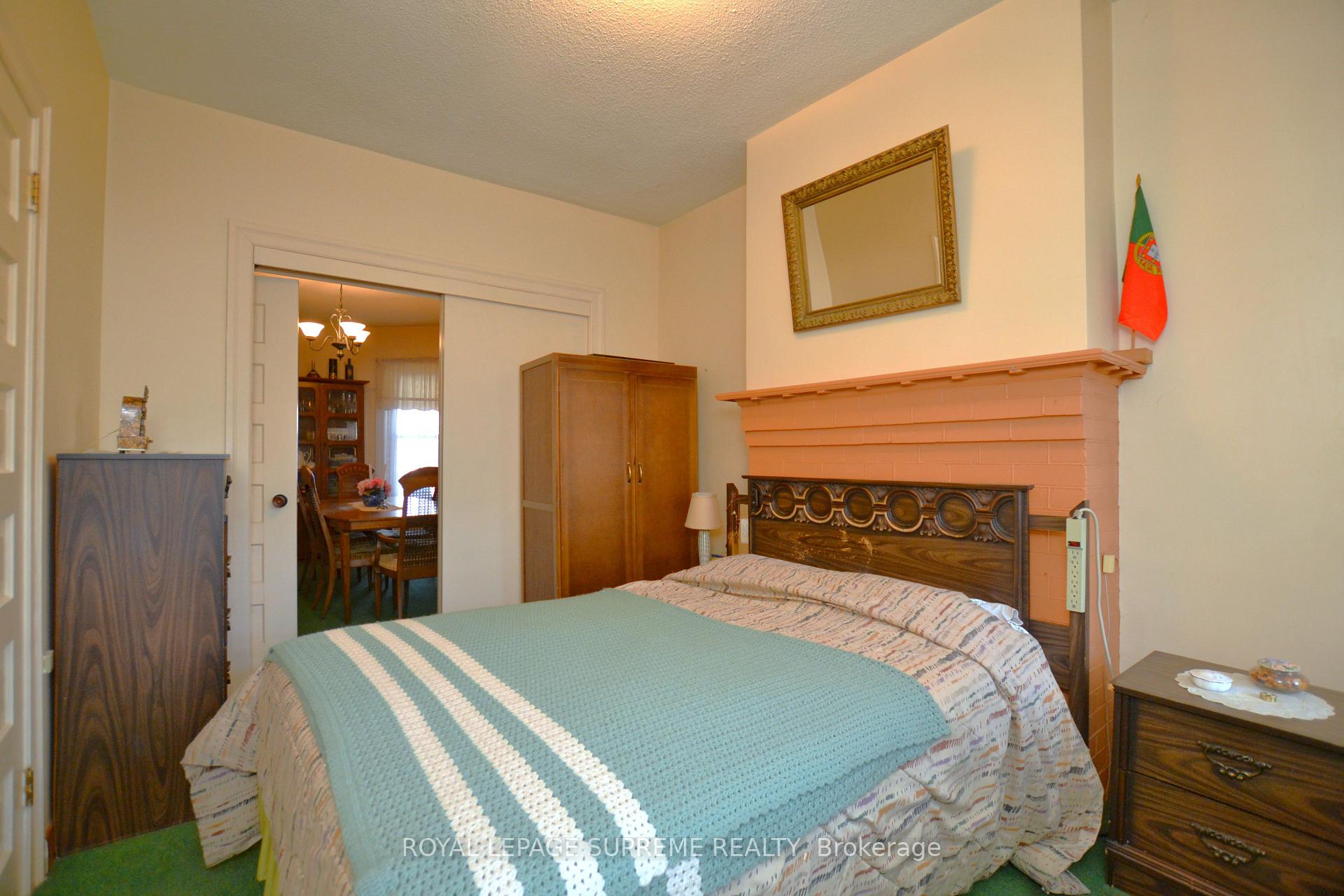 Photo 5 of 24 Muir Avenue, Toronto, Dufferin Grove — HOMEH