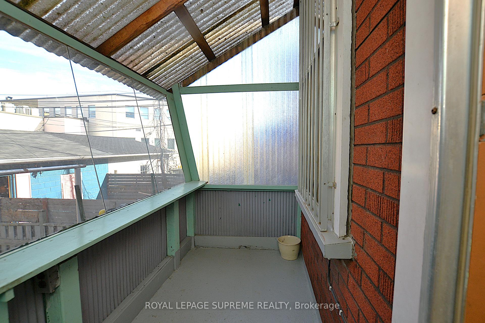 Photo 19 of 24 Muir Avenue, Toronto, Dufferin Grove — HOMEH