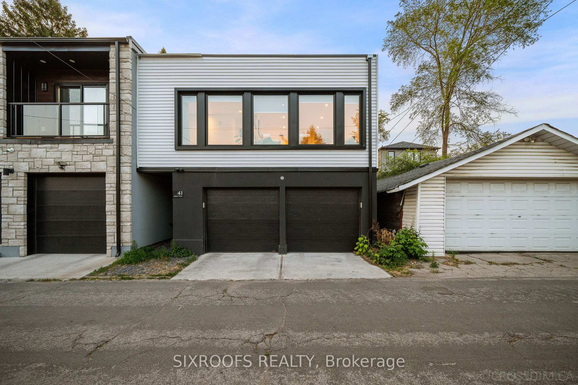 Photo 2 of 41 Dunkirk Road, Toronto, Danforth Village-East York — HOMEH