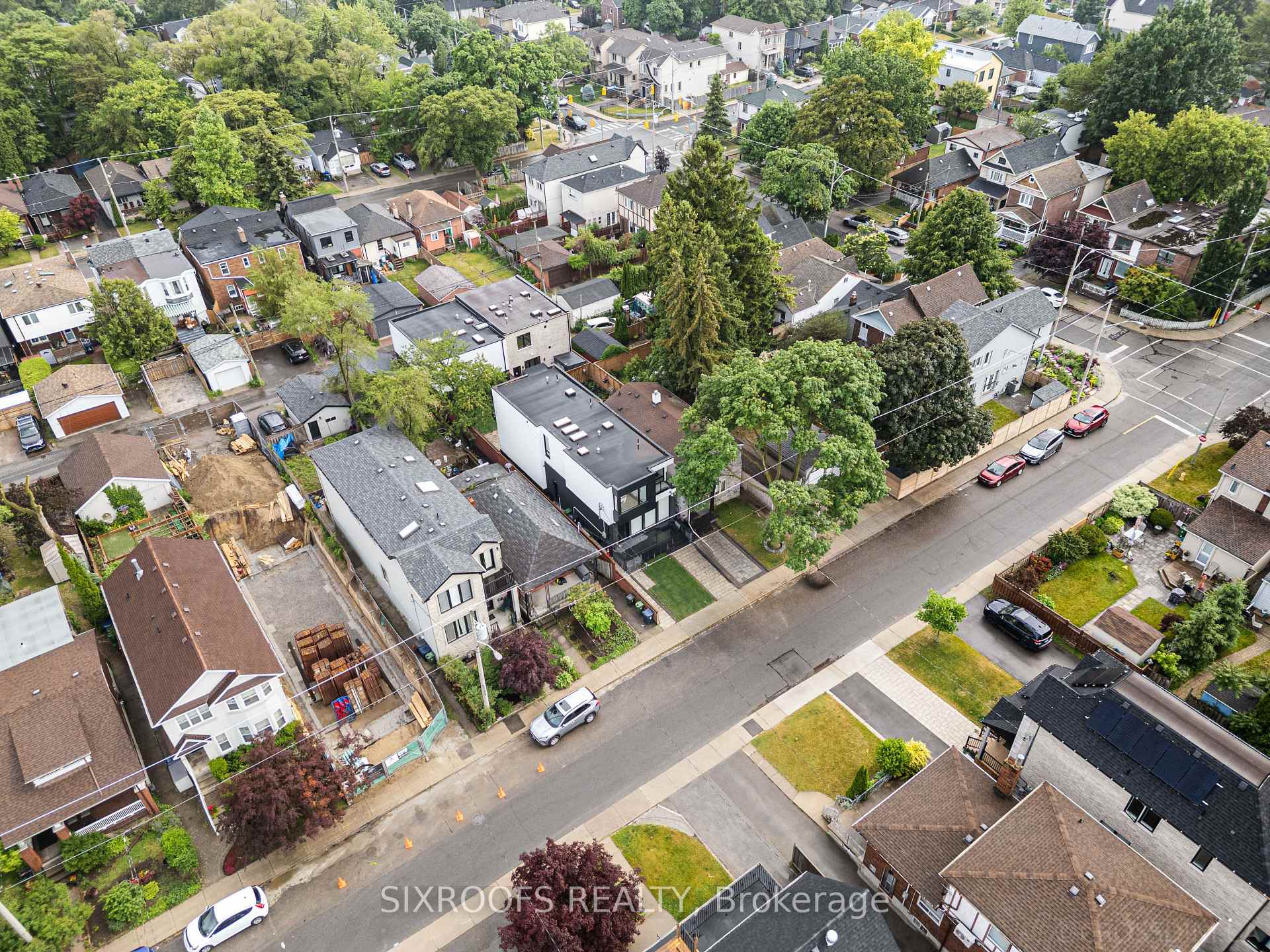 Photo 6 of 41 Dunkirk Road, Toronto, Danforth Village-East York — HOMEH