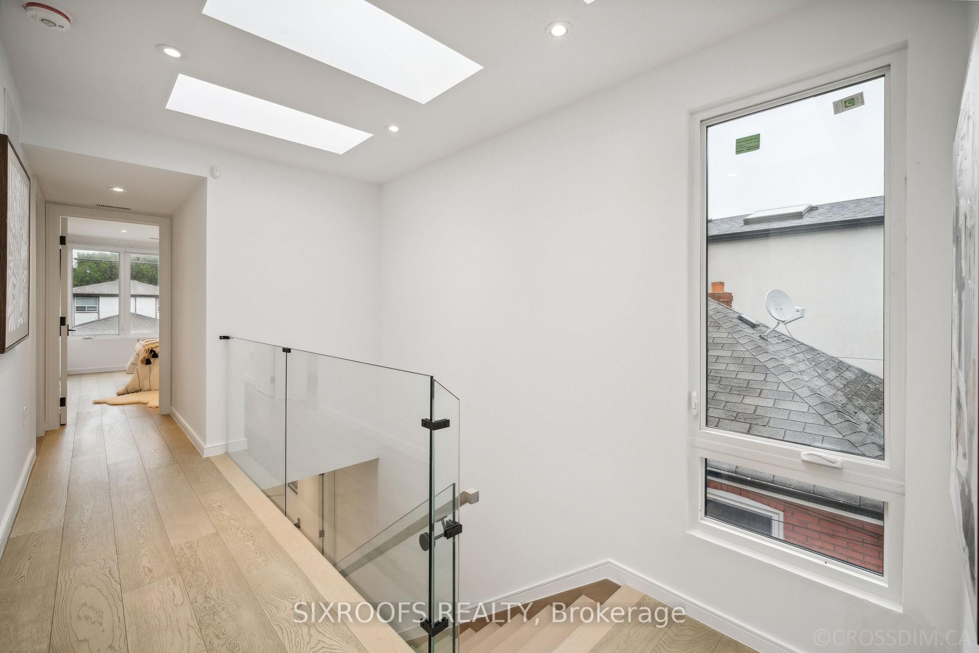Photo 22 of 41 Dunkirk Road, Toronto, Danforth Village-East York — HOMEH
