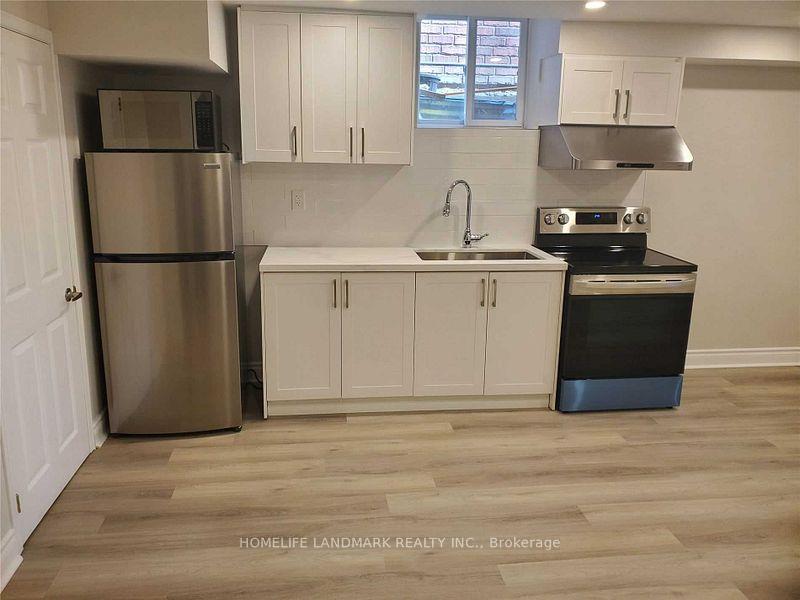 Photo 2 of 85 Shepton Way, Scarborough, Steeles — HOMEH