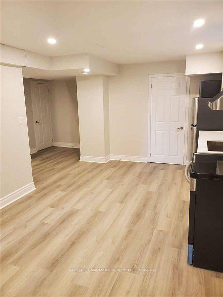 Photo 3 of 85 Shepton Way, Scarborough, Steeles — HOMEH