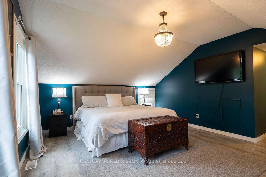 Photo 19 of 106 Egerton Street, Strathroy-Caradoc, SE — HOMEH