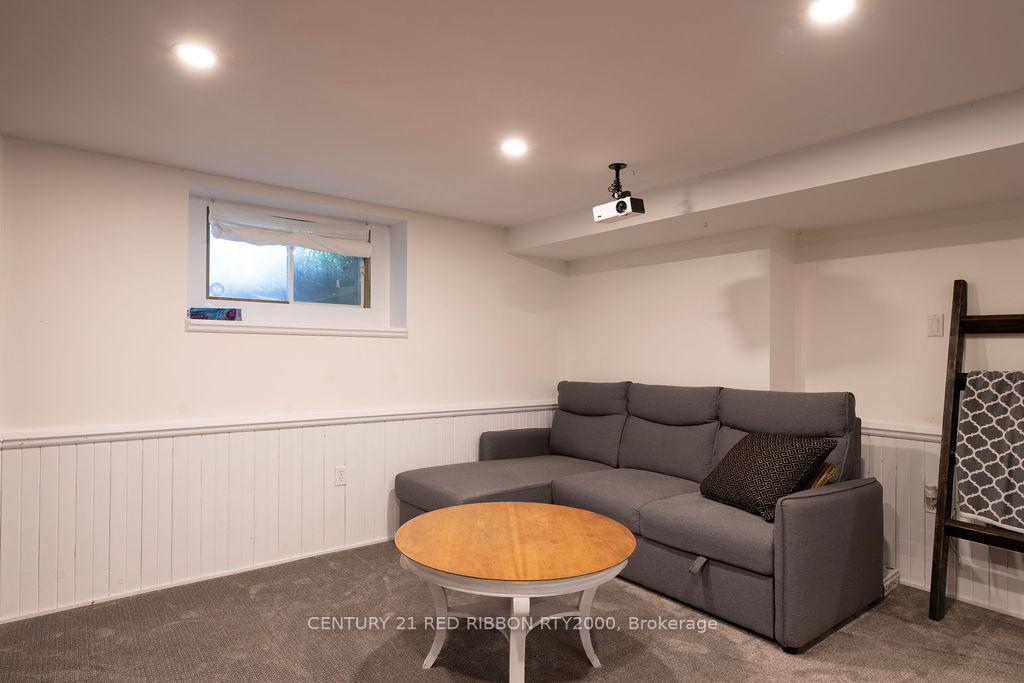 Photo 32 of 106 Egerton Street, Strathroy-Caradoc, SE — HOMEH
