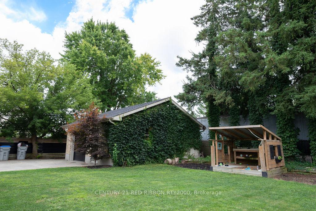 Photo 38 of 106 Egerton Street, Strathroy-Caradoc, SE — HOMEH