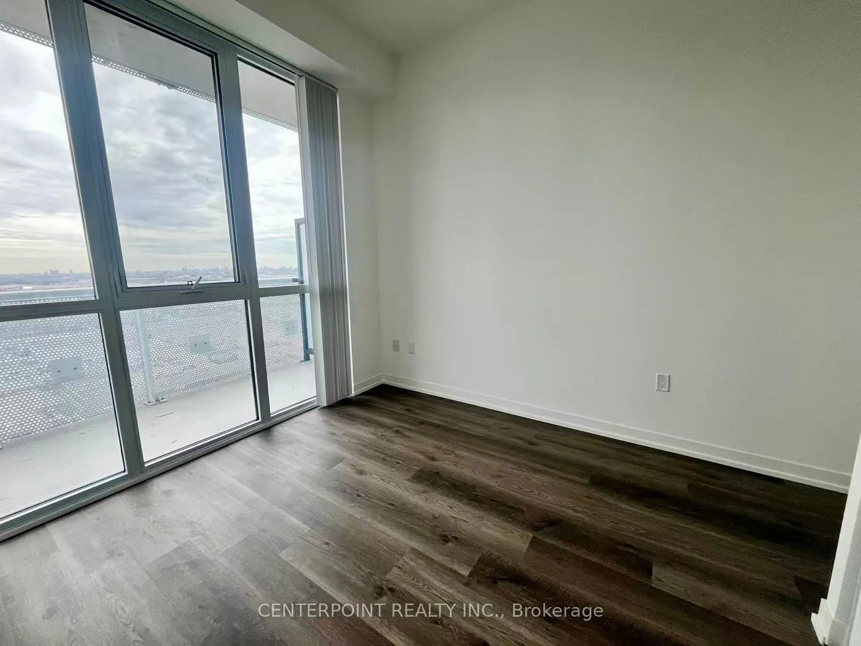 Photo 6 of Unit 2707, 8 Interchange Way, Vaughan, Vaughan Corporate Centre — HOMEH