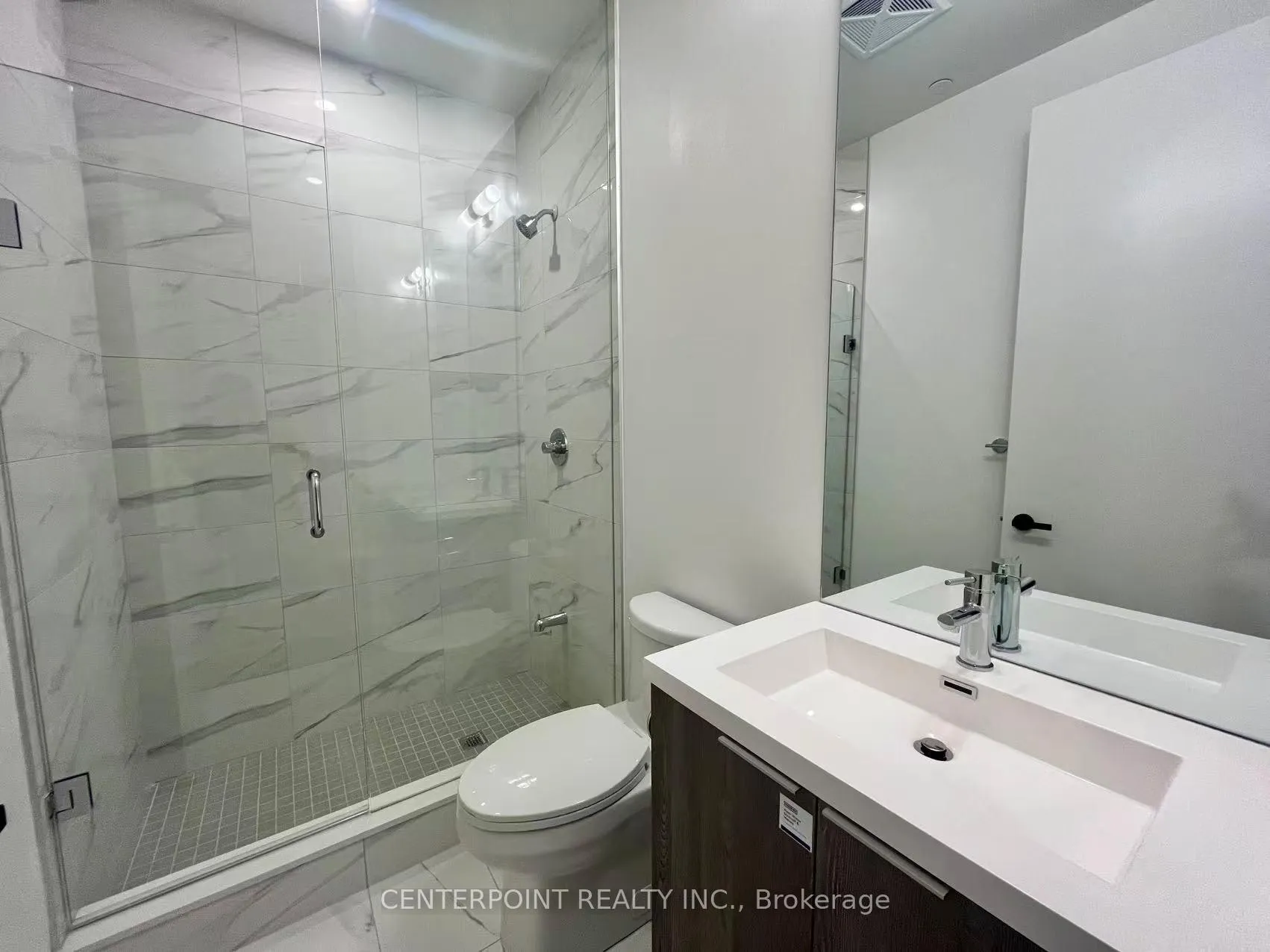 Photo 10 of Unit 2707, 8 Interchange Way, Vaughan, Vaughan Corporate Centre — HOMEH