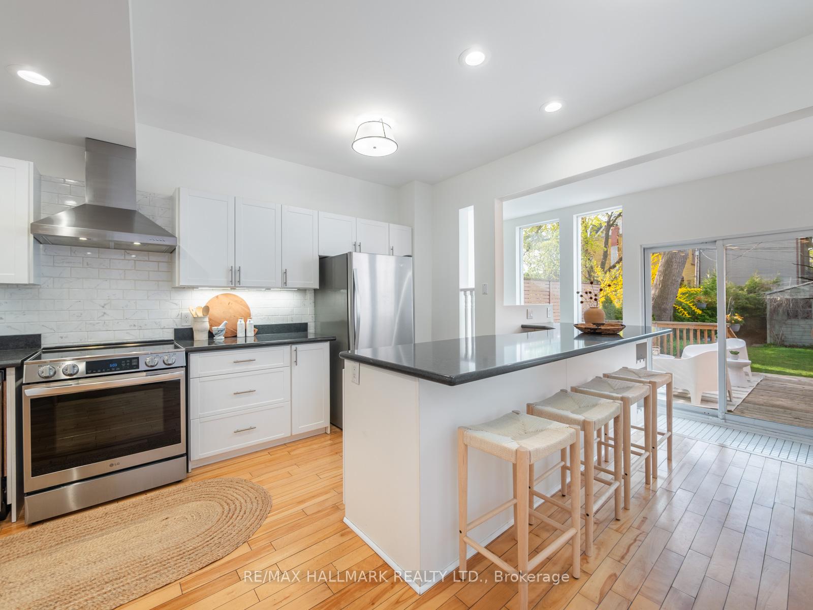 Photo 17 of 30 Shudell Avenue, Toronto, Blake-Jones — HOMEH