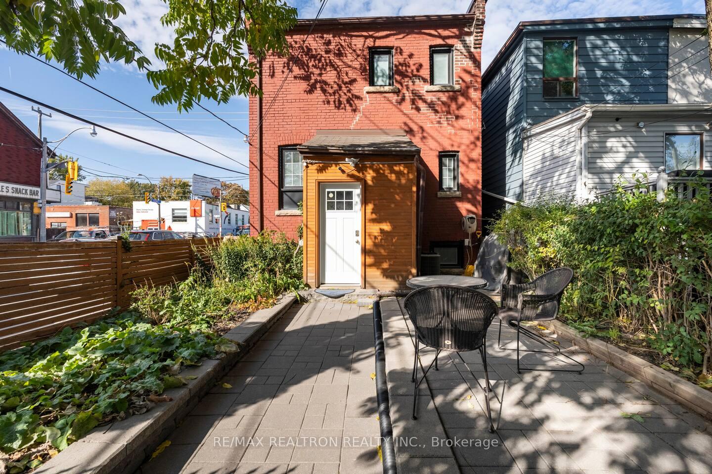 Front of 541 Eastern Avenue