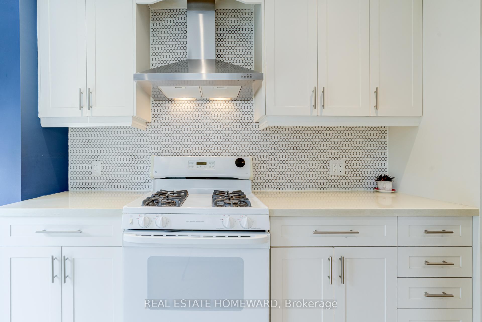 Photo 16 of 104 Manning Avenue, Toronto, Trinity-Bellwoods — HOMEH