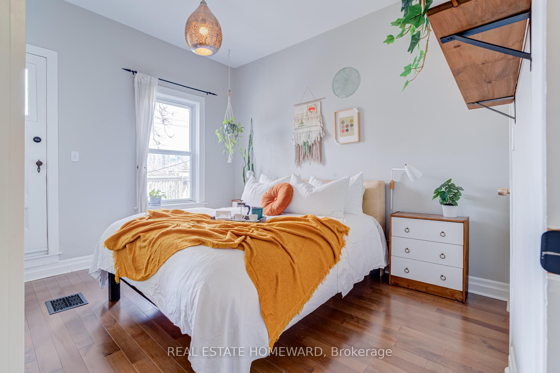 Photo 18 of 104 Manning Avenue, Toronto, Trinity-Bellwoods — HOMEH