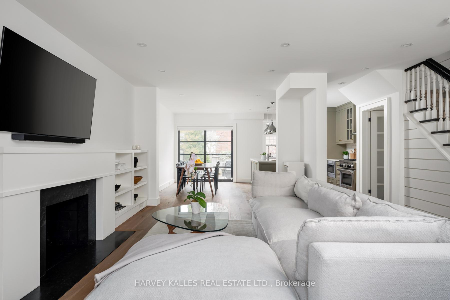 Photo 3 of 488 St. Clements Avenue, Toronto, Forest Hill North — HOMEH