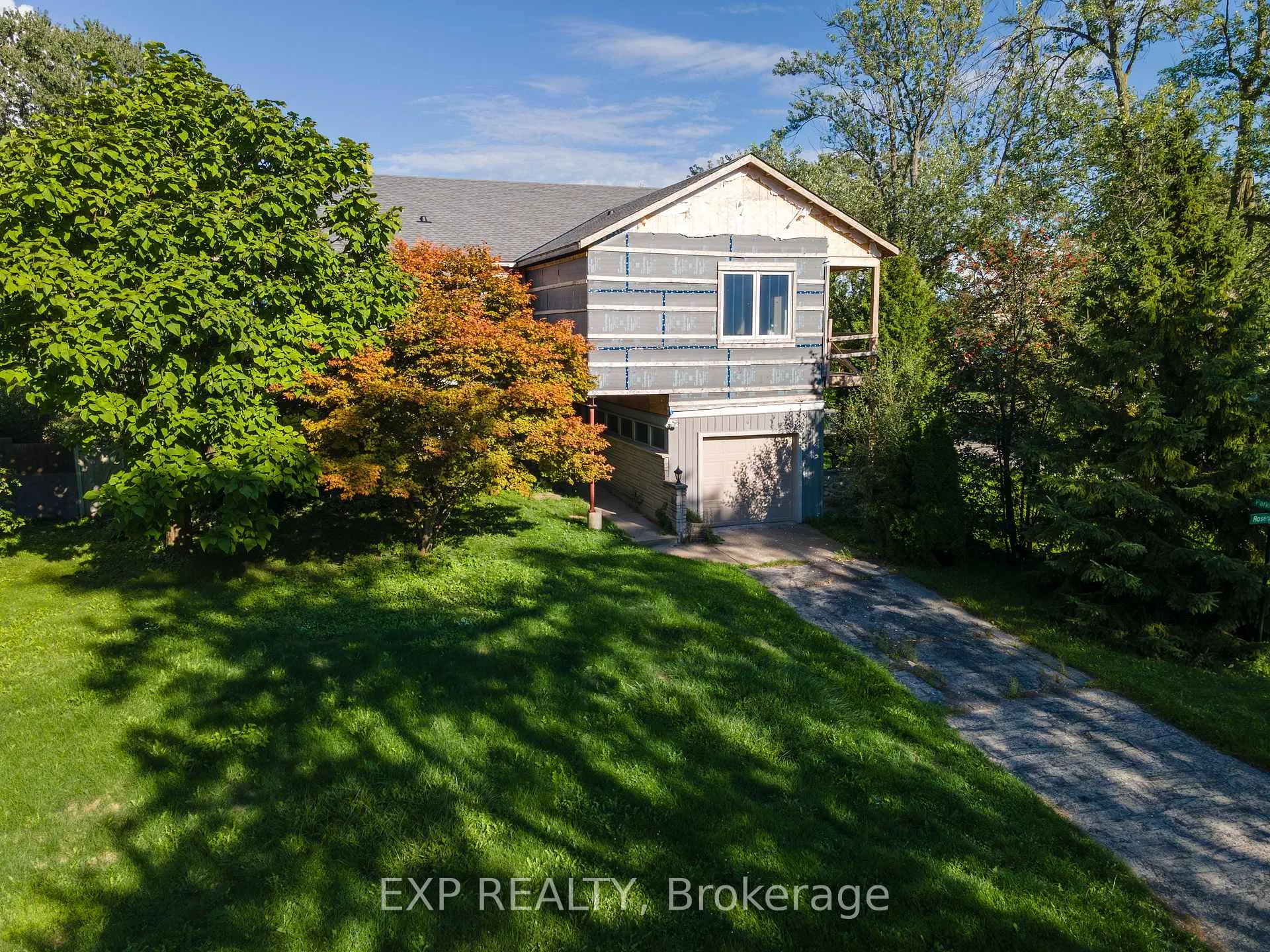 Front of 6 Rosemount Drive